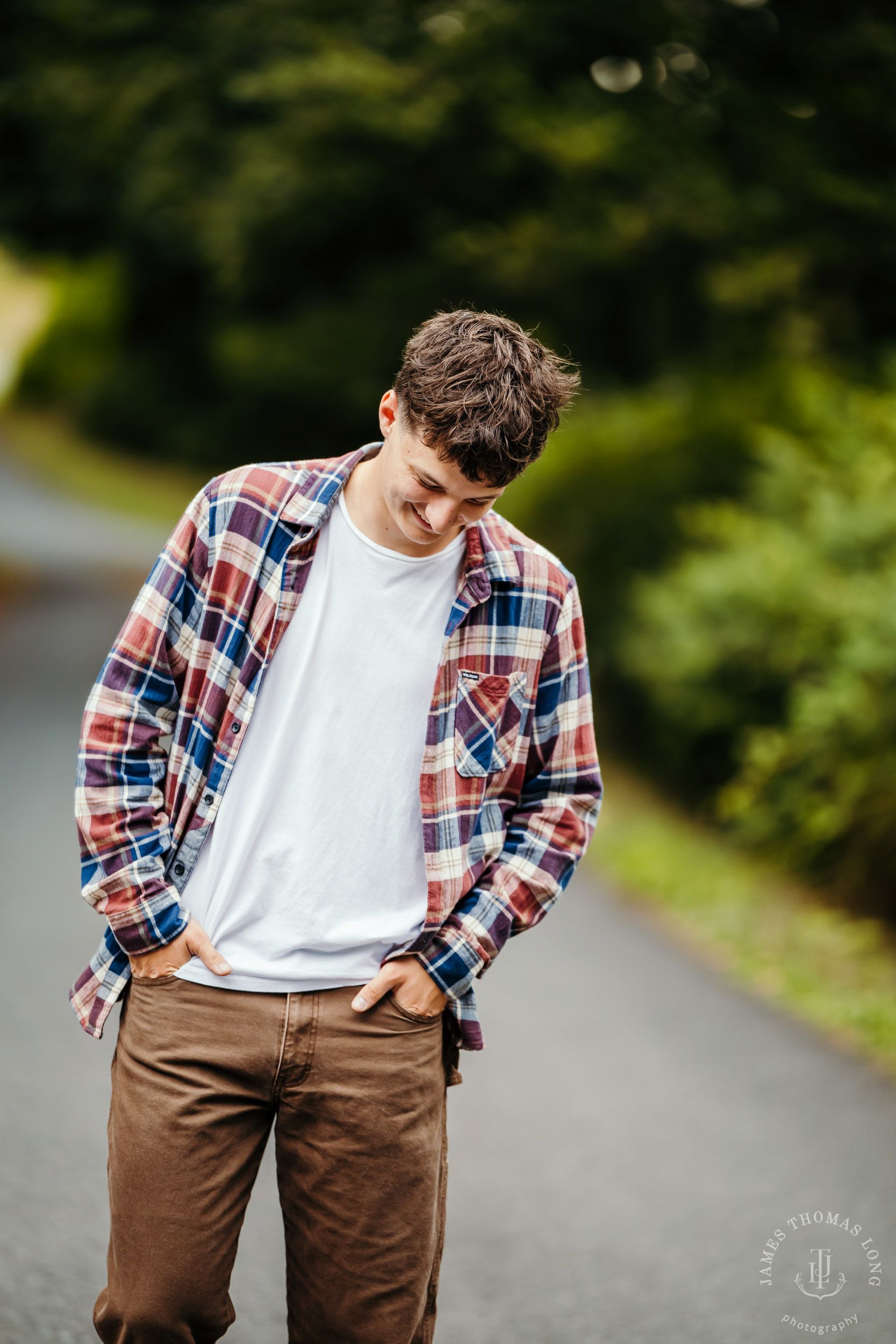 North Bend high school senior portrait session by Snoqualmie senior portrait photographer James Thomas Long Photography