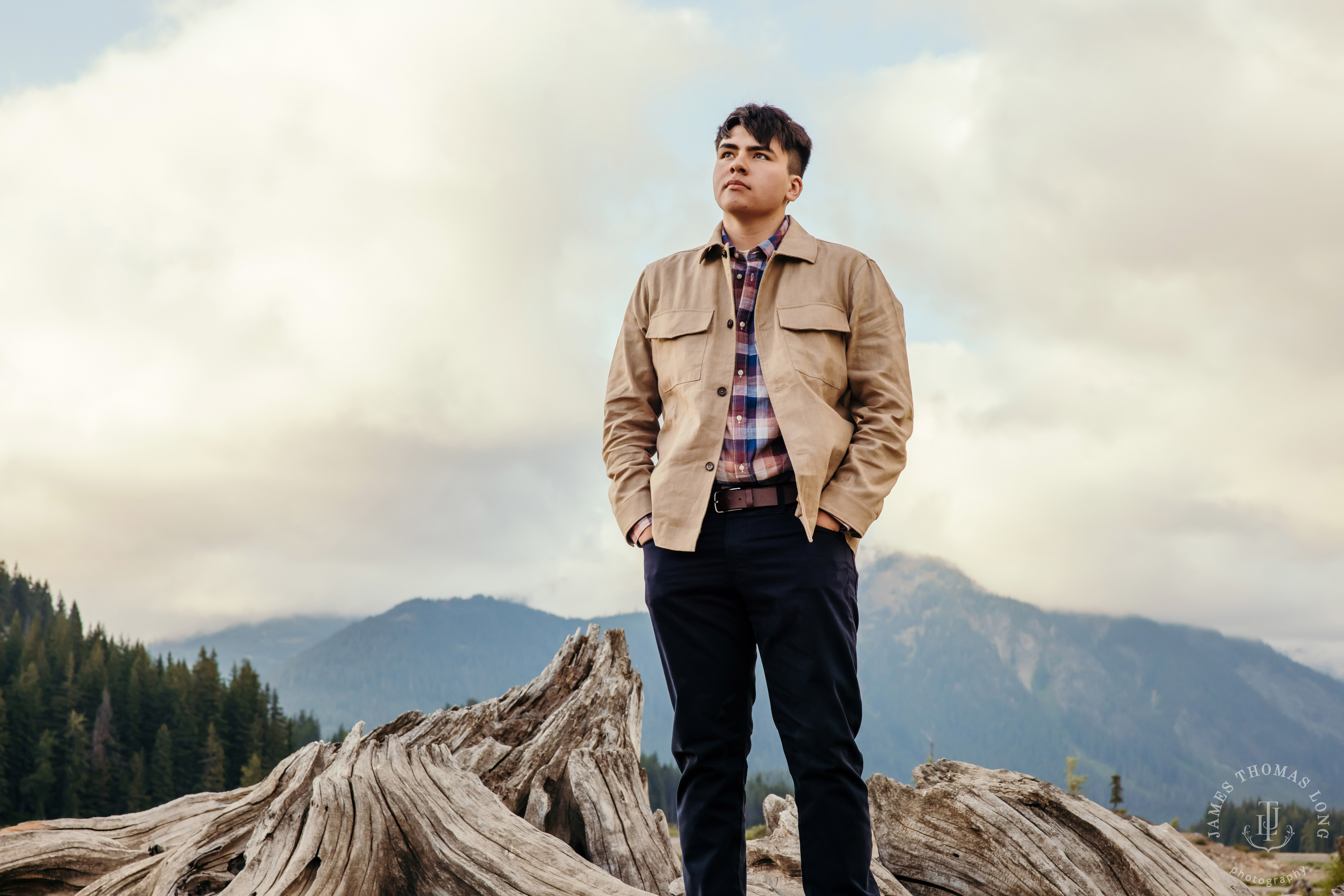 Cascade Mountain adventure high school senior portrait session by Snoqualmie high school senior photographer James Thomas Long Photography