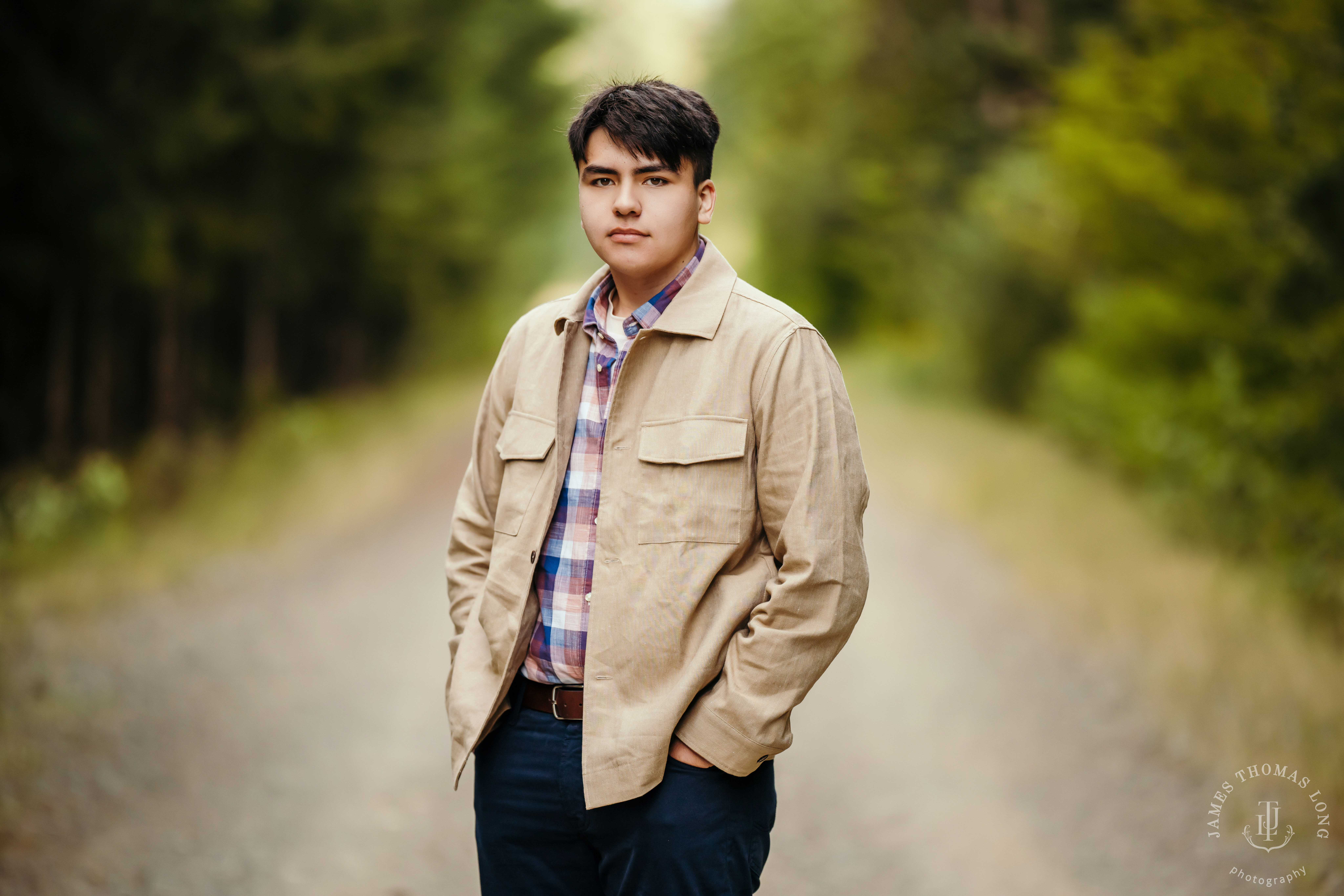 Cascade Mountain adventure high school senior portrait session by Snoqualmie high school senior photographer James Thomas Long Photography