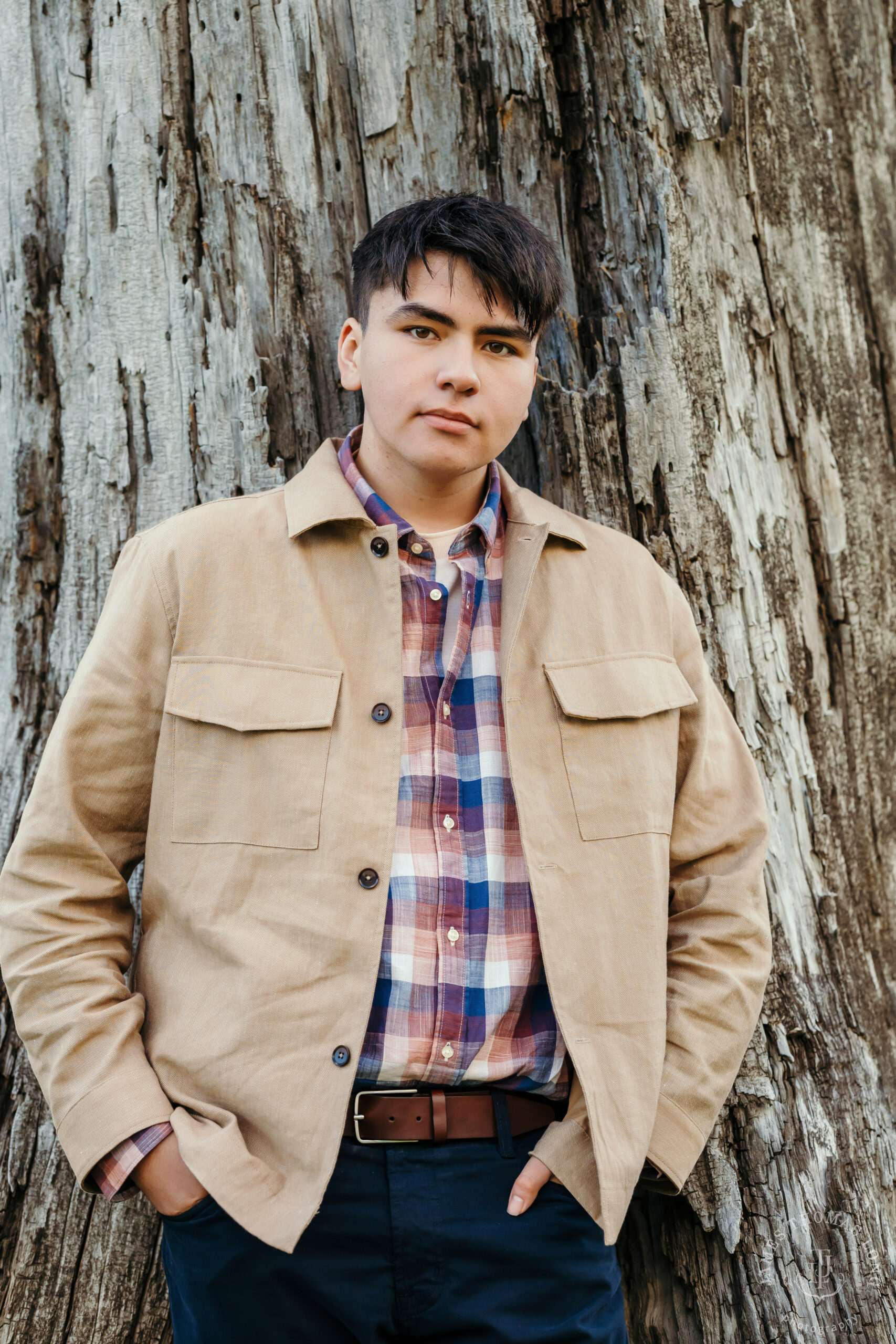 Cascade Mountain adventure high school senior portrait session by Snoqualmie high school senior photographer James Thomas Long Photography