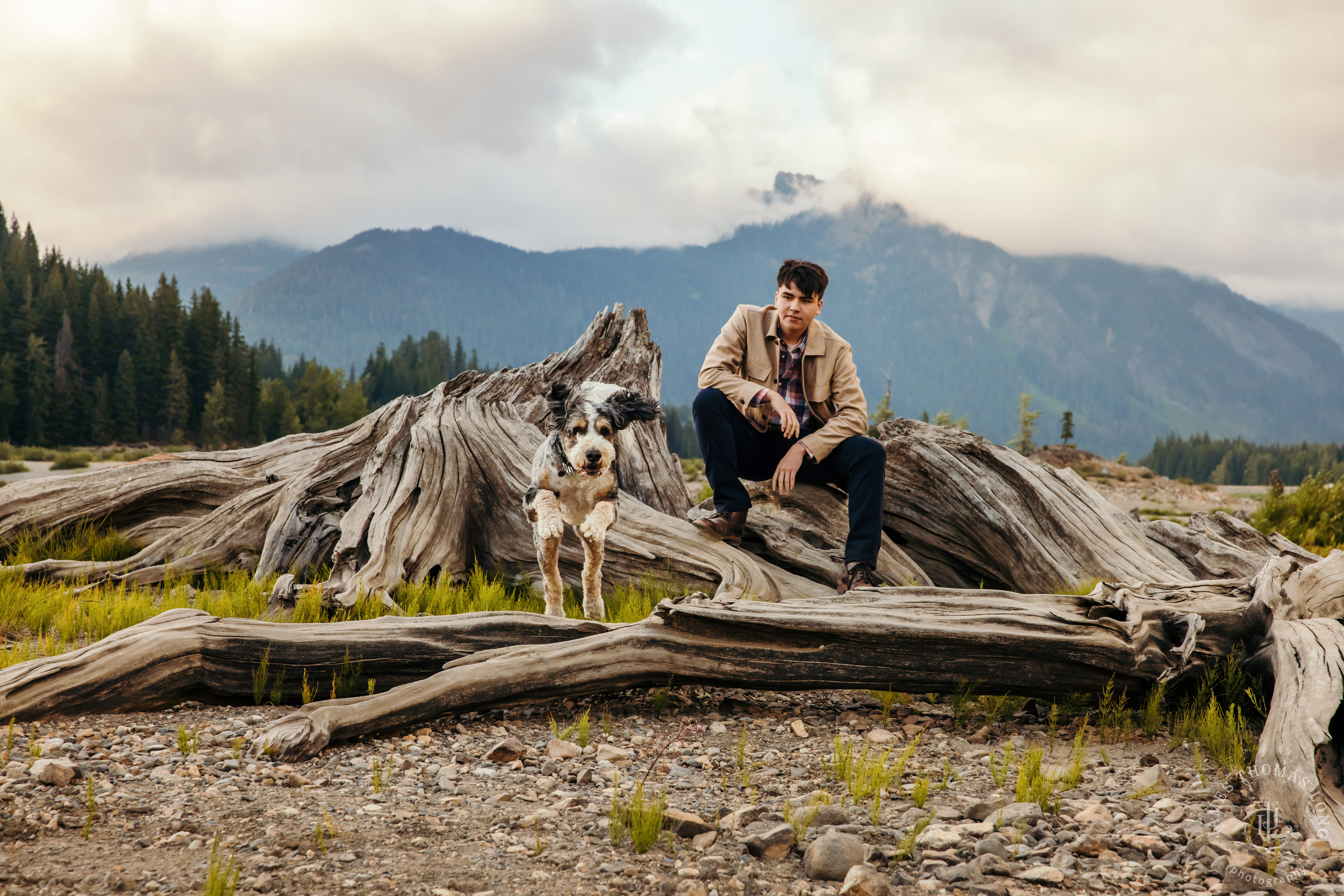 Cascade Mountain adventure high school senior portrait session by Snoqualmie high school senior photographer James Thomas Long Photography
