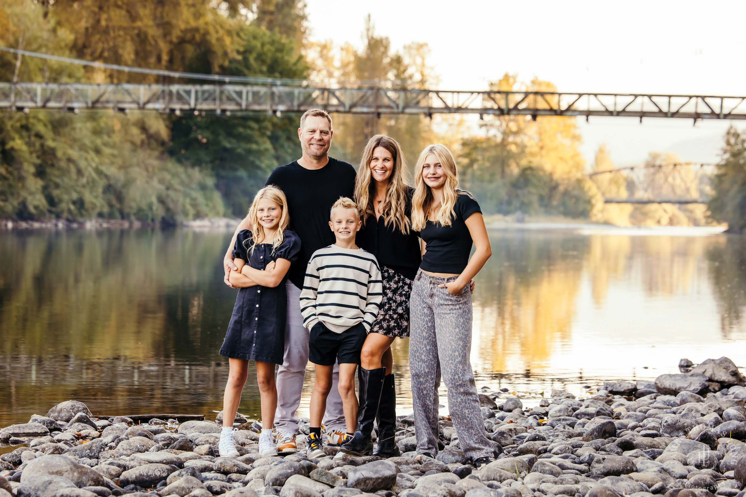 Carnation family photography session by Snoqualmie family photographer James Thomas Long Photography
