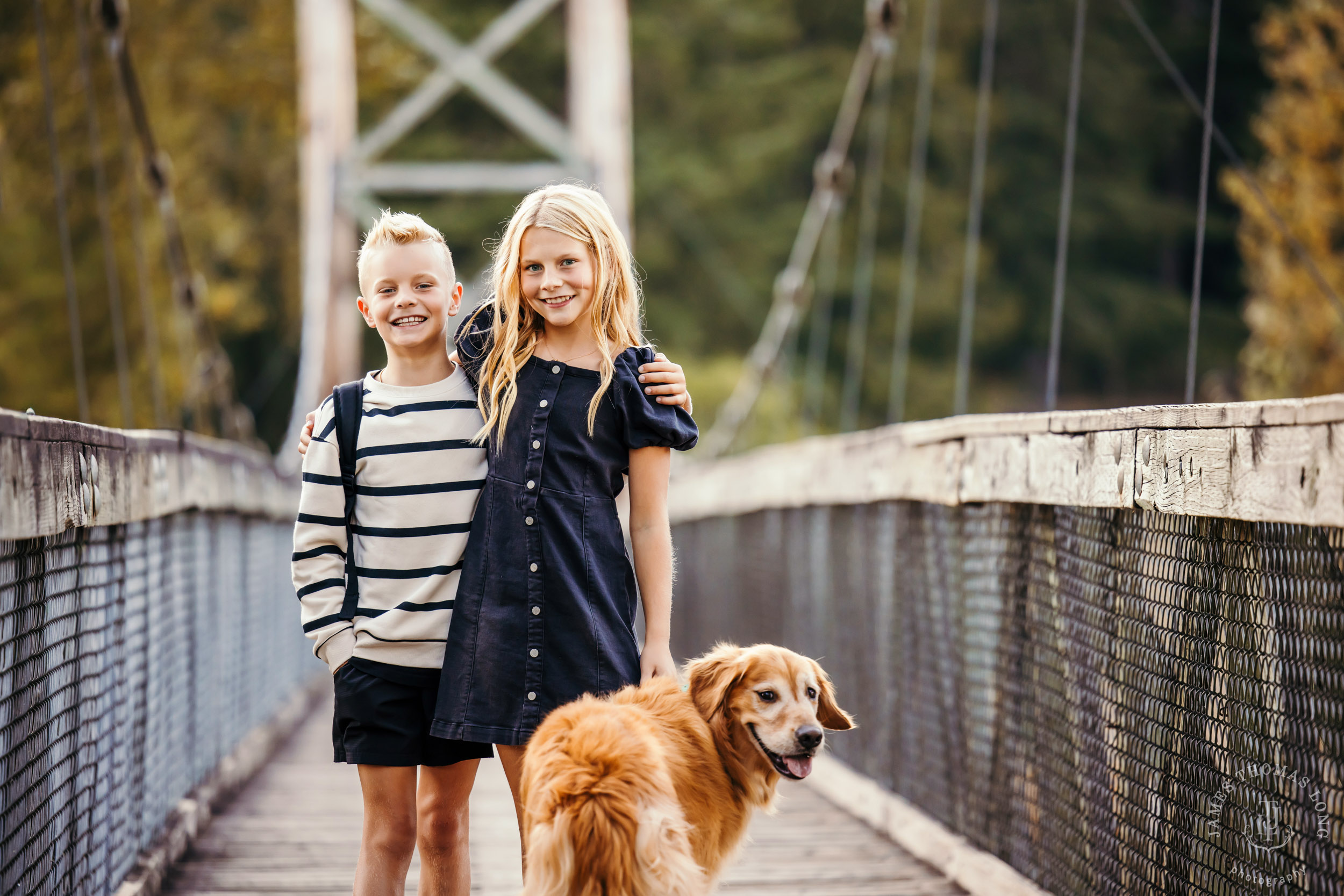 Carnation family photography session by Snoqualmie family photographer James Thomas Long Photography