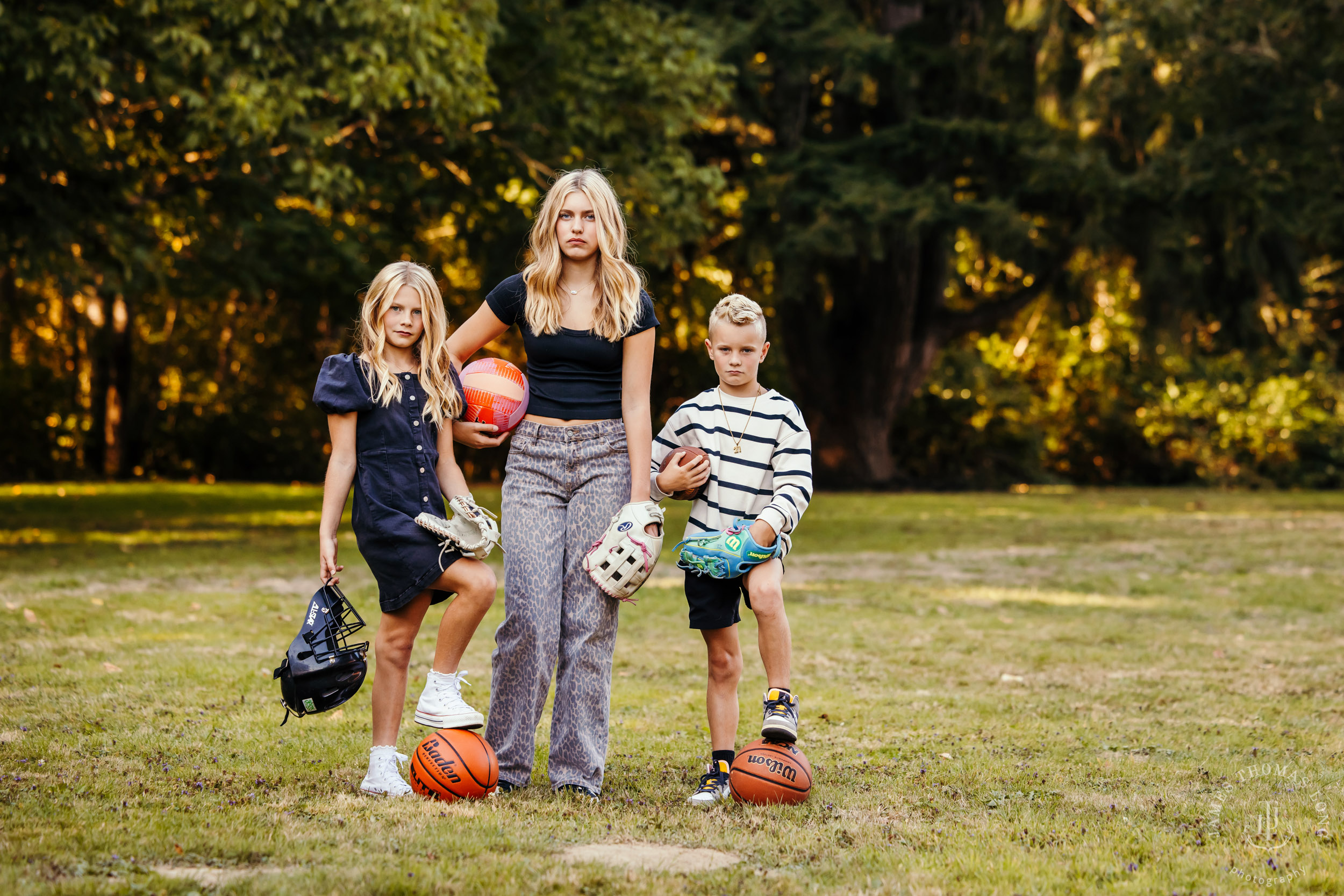 Carnation family photography session by Snoqualmie family photographer James Thomas Long Photography