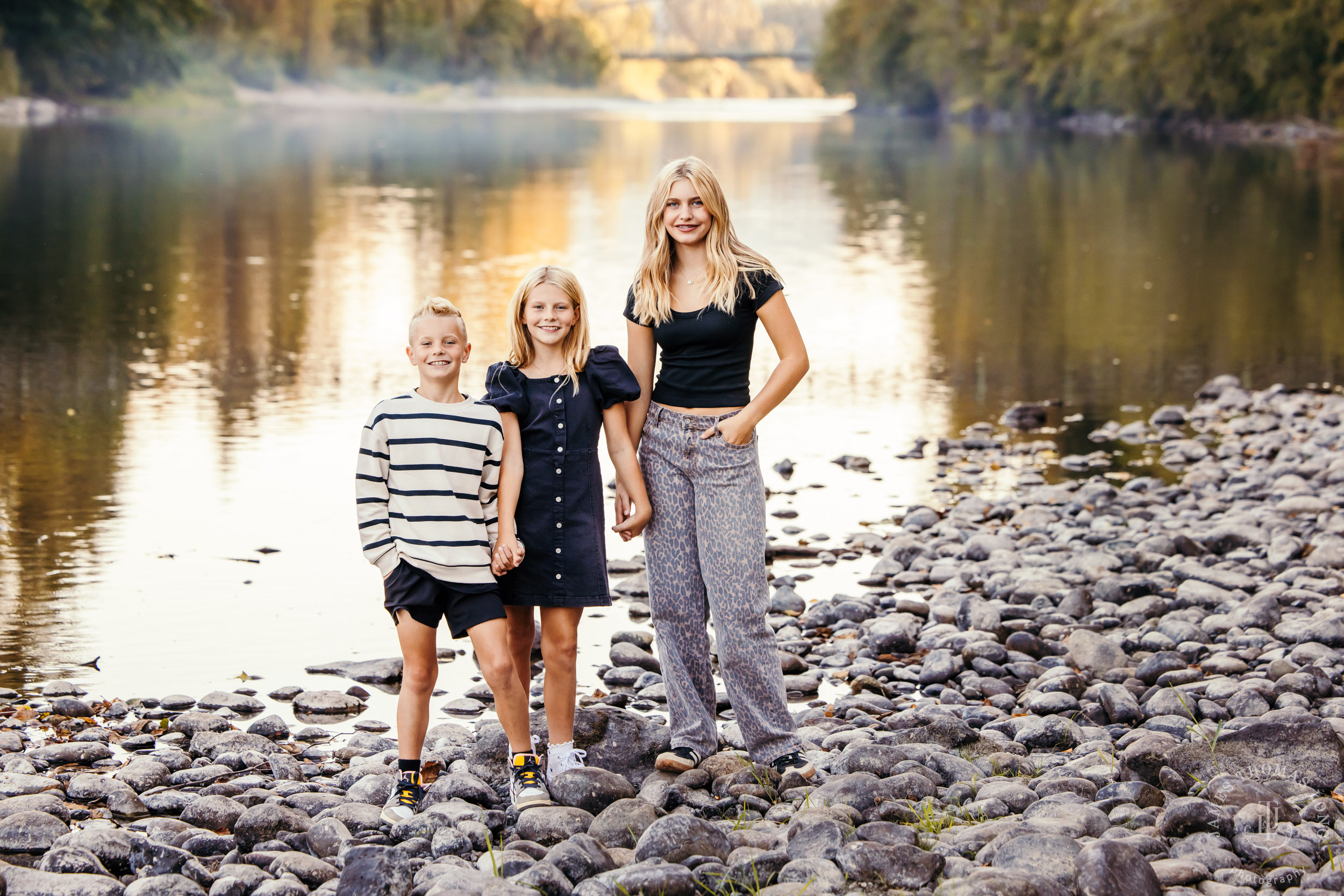 Carnation family photography session by Snoqualmie family photographer James Thomas Long Photography