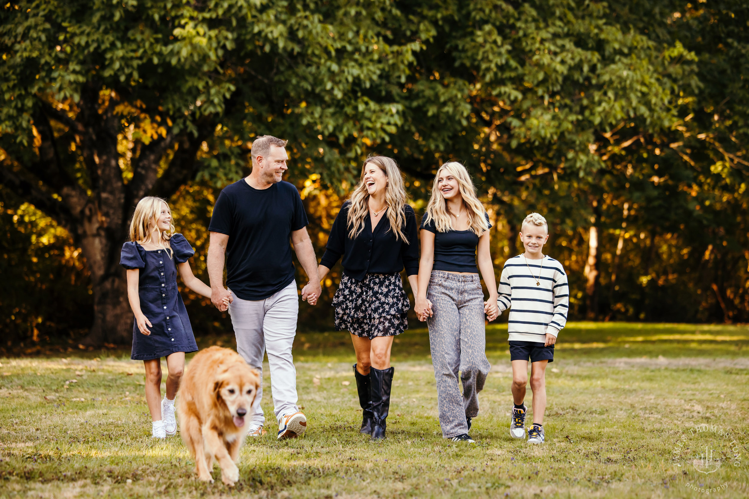 Carnation family photography session by Snoqualmie family photographer James Thomas Long Photography