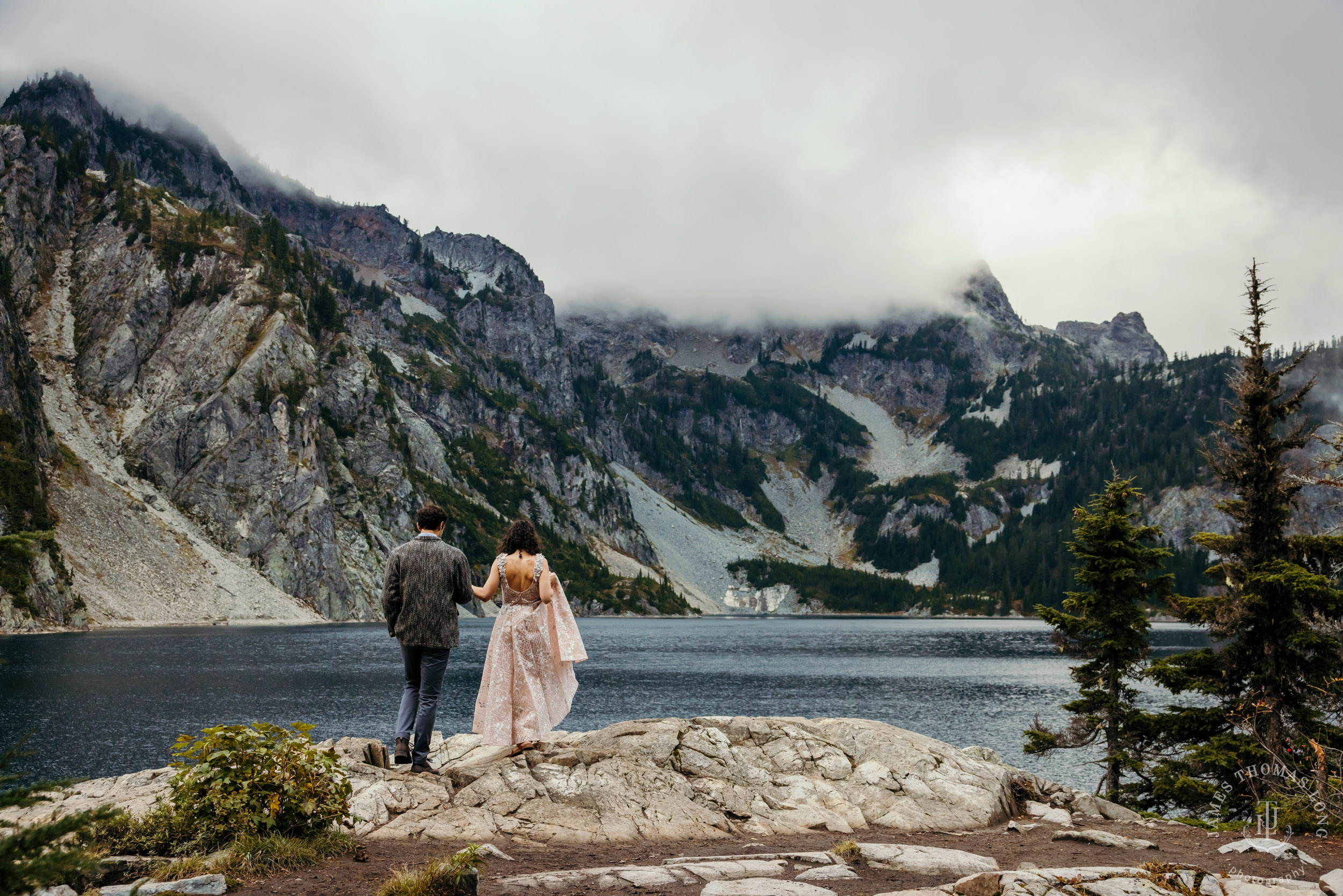 Cascade Mountain adventure engagement by Seattle adventure wedding and elopement photographer James Thomas Long Photography