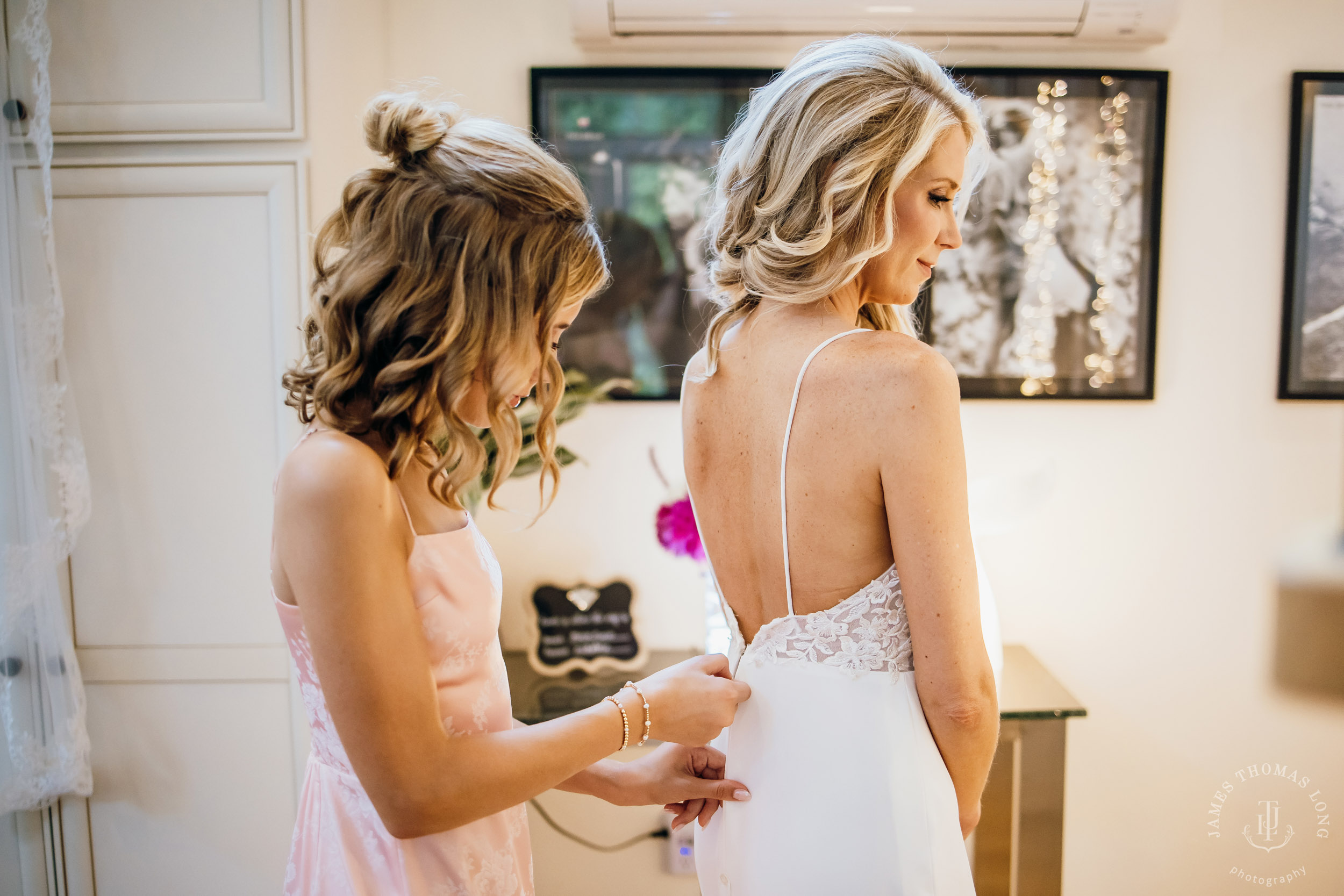 Heyday Farm Bainbridge Island wedding bey Seattle wedding photographer James Thomas Long Photography