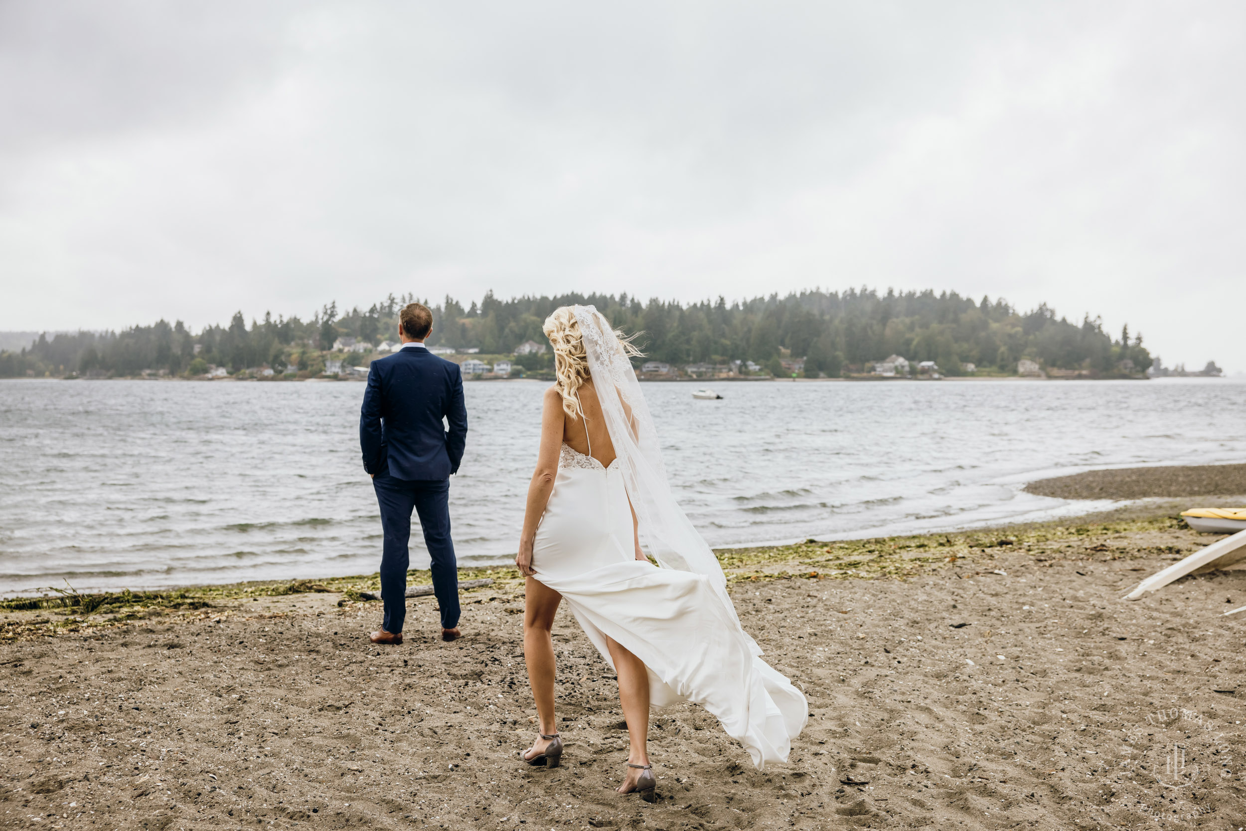 Heyday Farm Bainbridge Island wedding bey Seattle wedding photographer James Thomas Long Photography