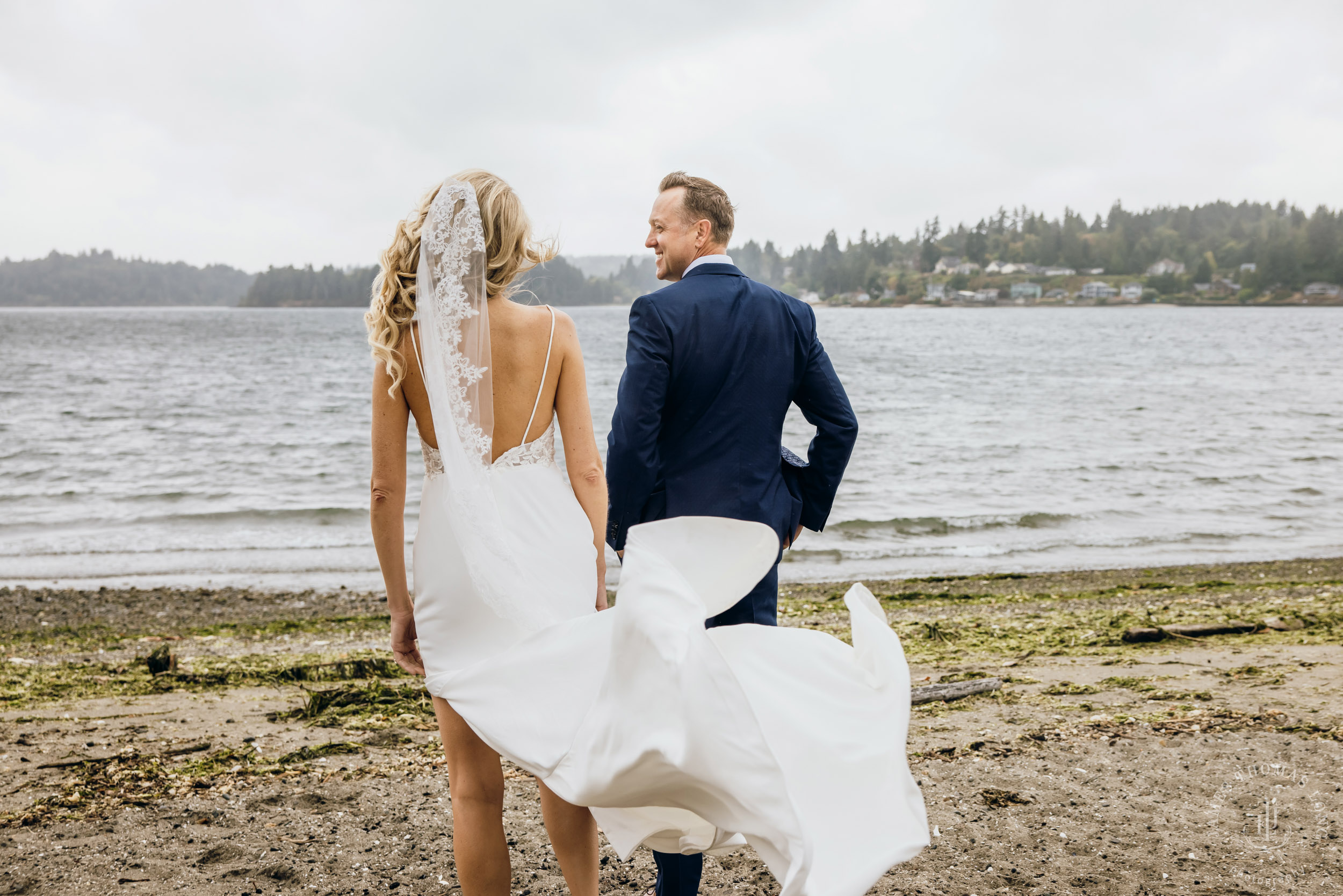 Heyday Farm Bainbridge Island wedding bey Seattle wedding photographer James Thomas Long Photography