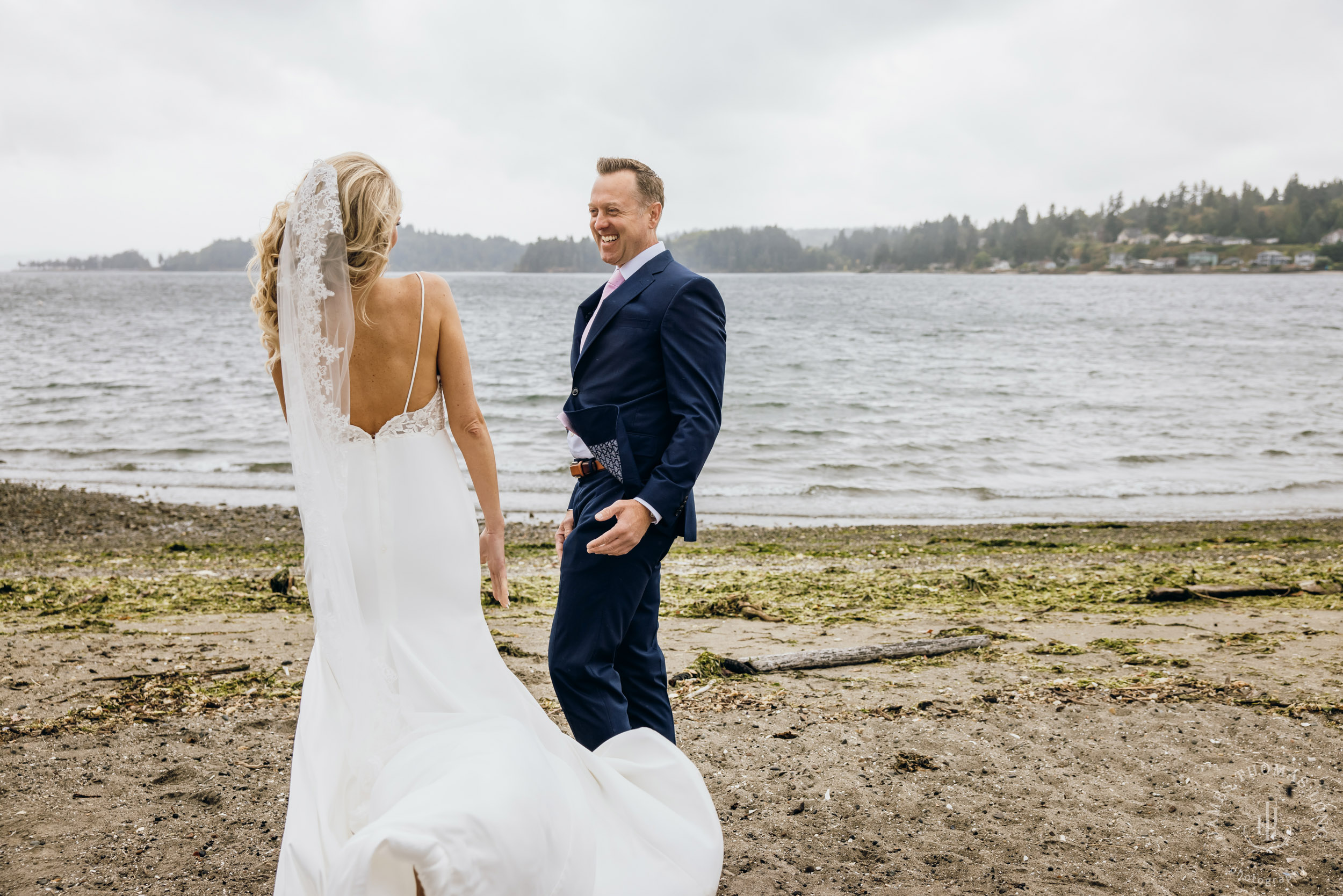 Heyday Farm Bainbridge Island wedding bey Seattle wedding photographer James Thomas Long Photography