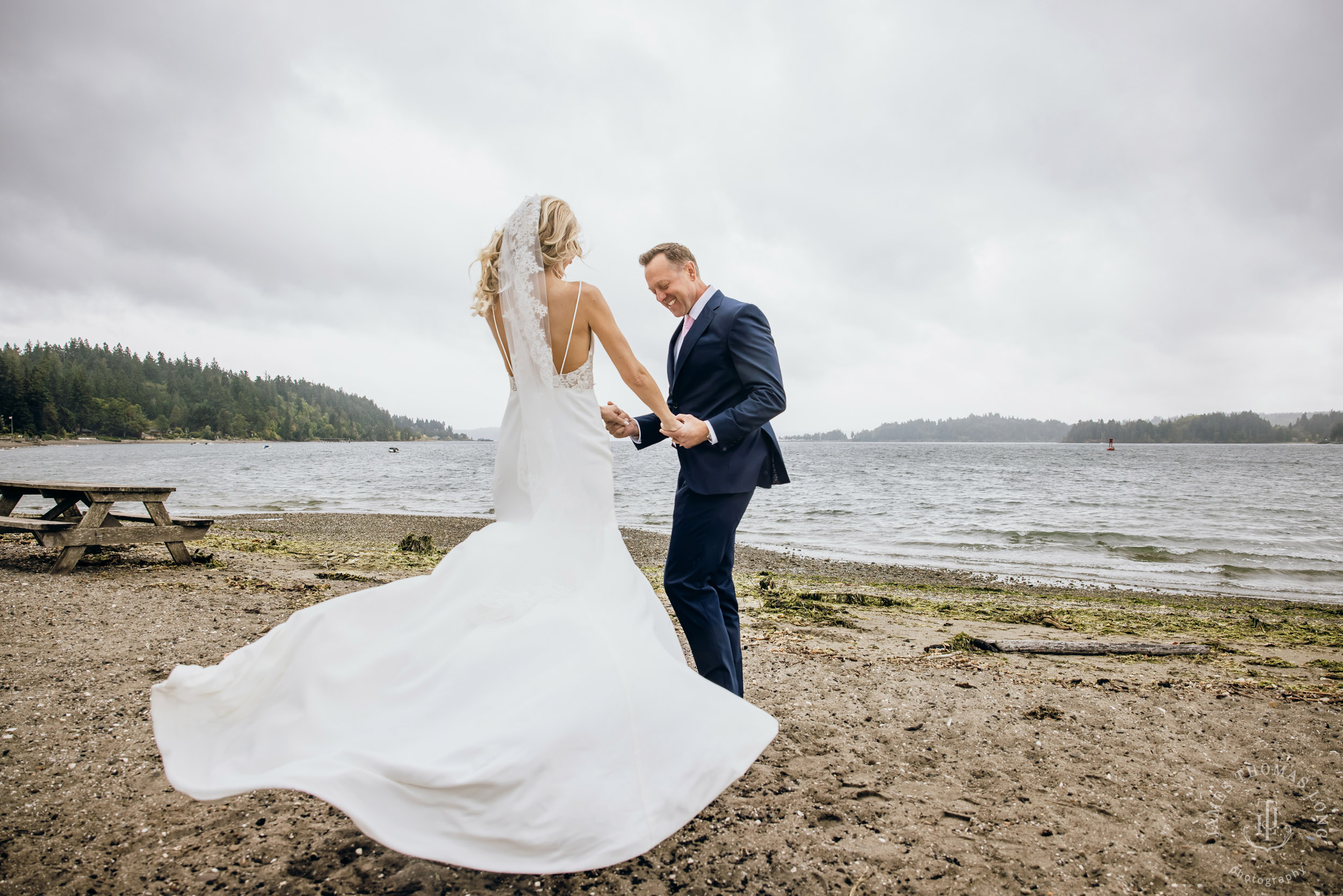 Heyday Farm Bainbridge Island wedding bey Seattle wedding photographer James Thomas Long Photography