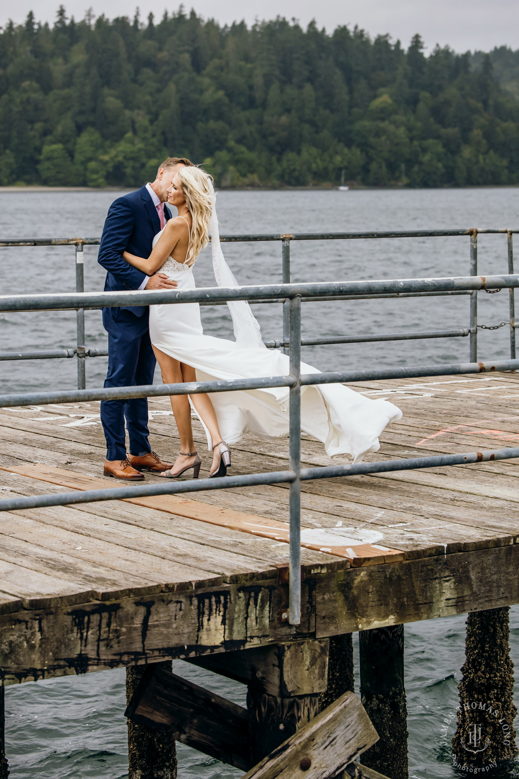 Heyday Farm Bainbridge Island wedding bey Seattle wedding photographer James Thomas Long Photography
