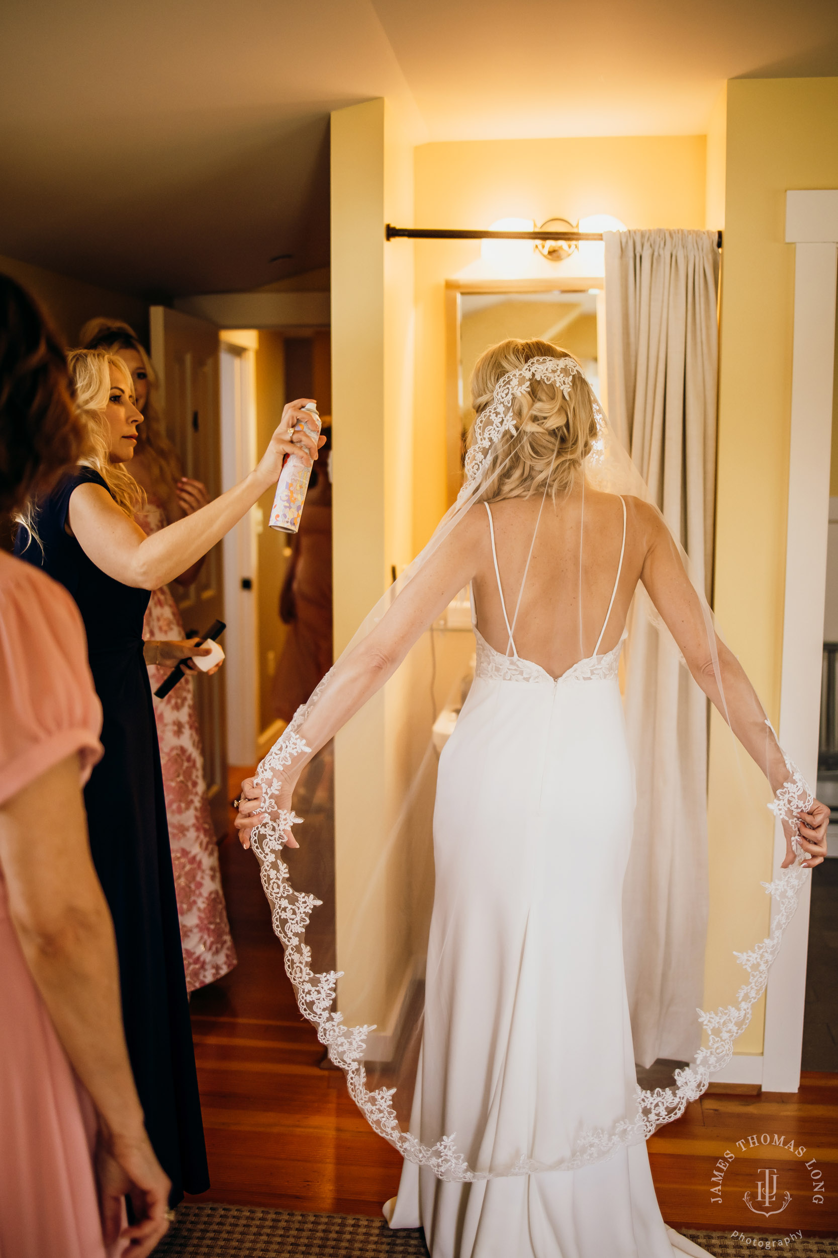 Heyday Farm Bainbridge Island wedding bey Seattle wedding photographer James Thomas Long Photography
