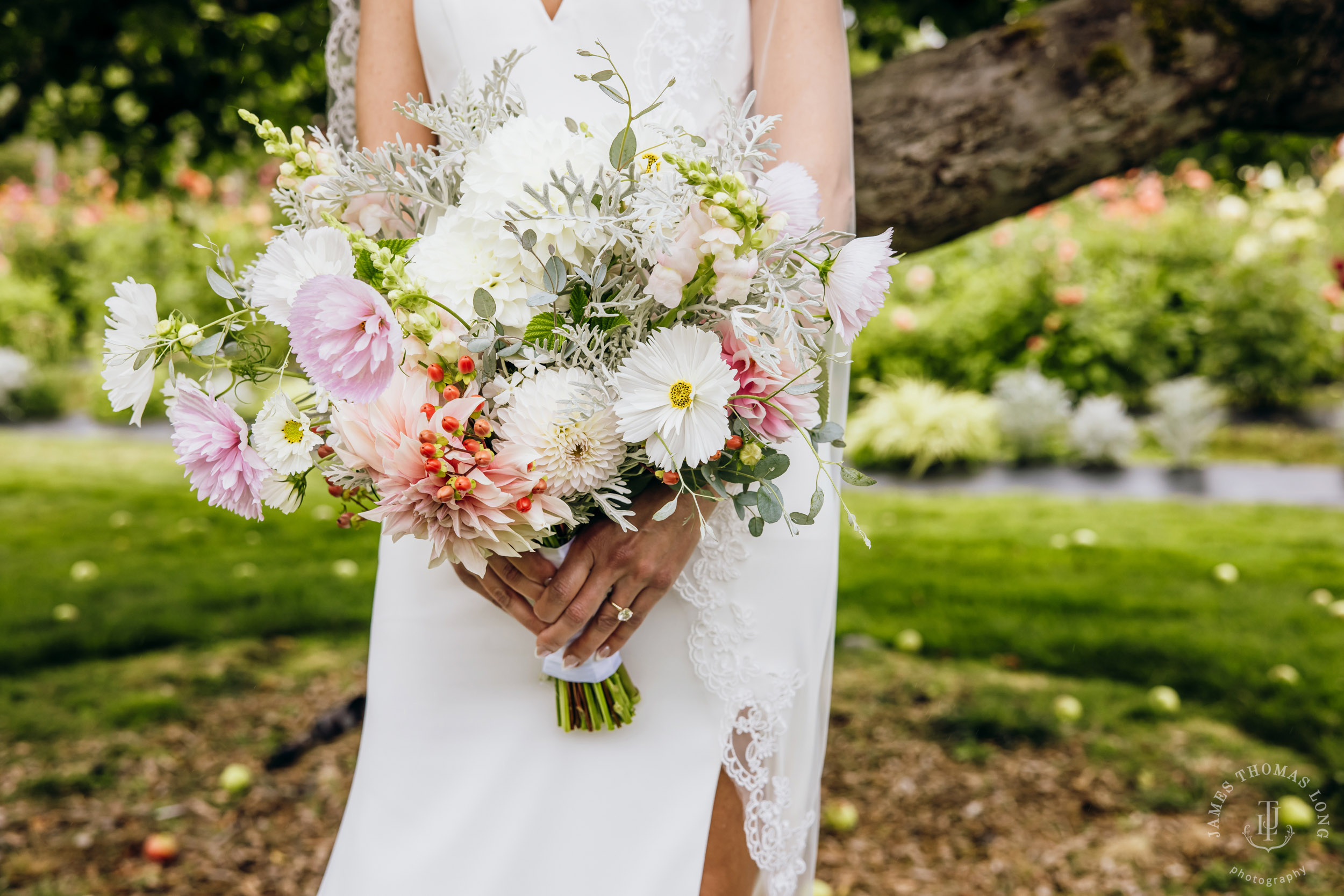 Heyday Farm Bainbridge Island wedding bey Seattle wedding photographer James Thomas Long Photography