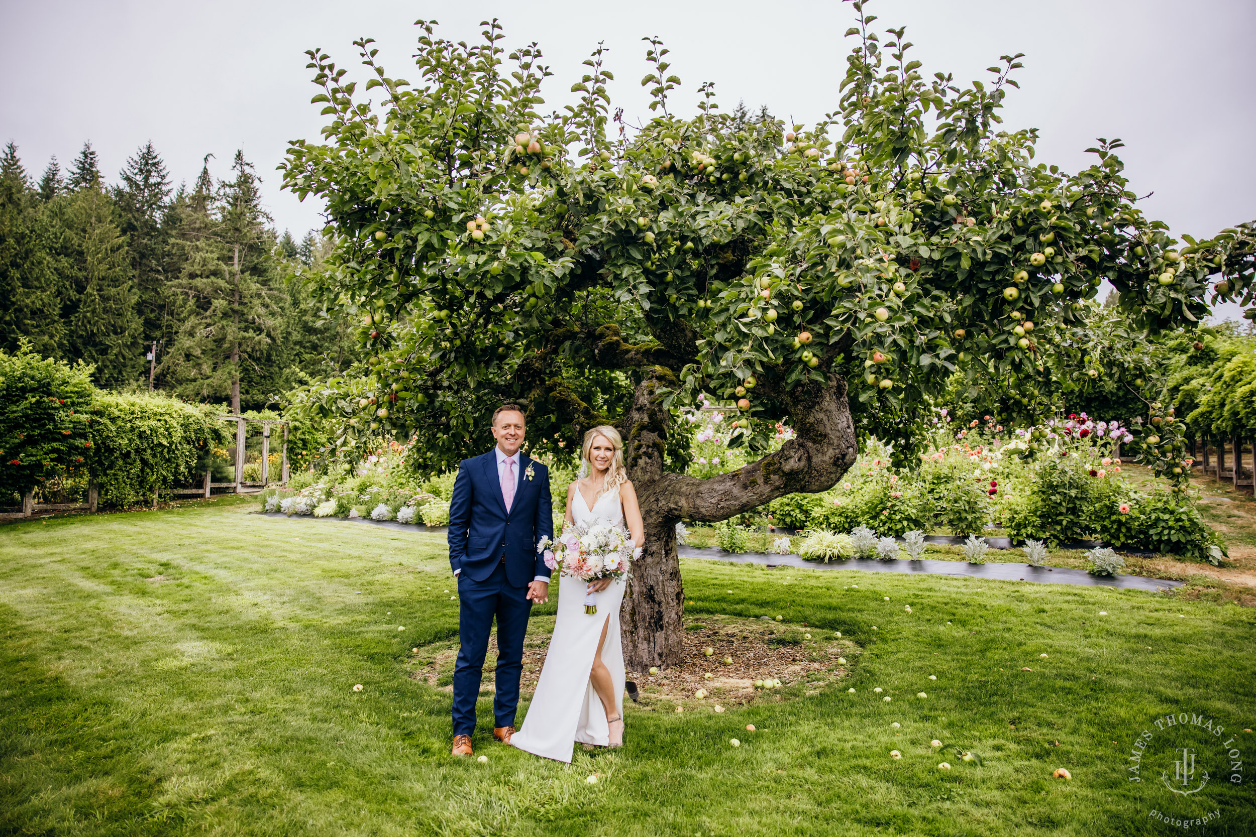 Heyday Farm Bainbridge Island wedding bey Seattle wedding photographer James Thomas Long Photography