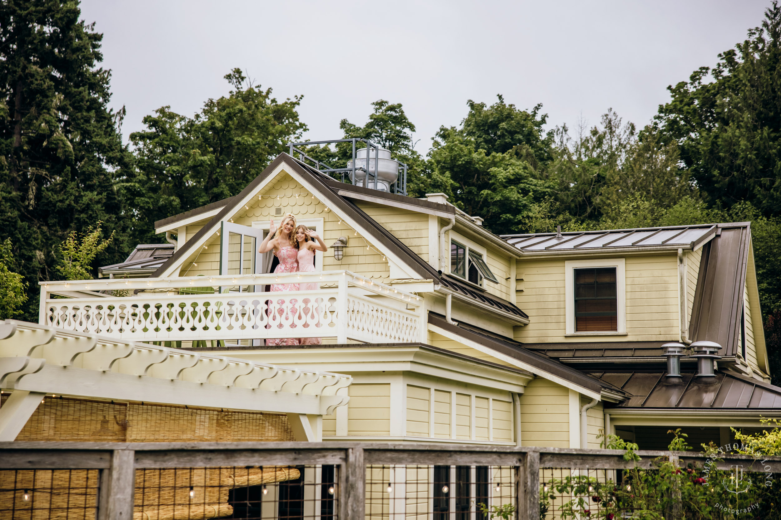 Heyday Farm Bainbridge Island wedding bey Seattle wedding photographer James Thomas Long Photography