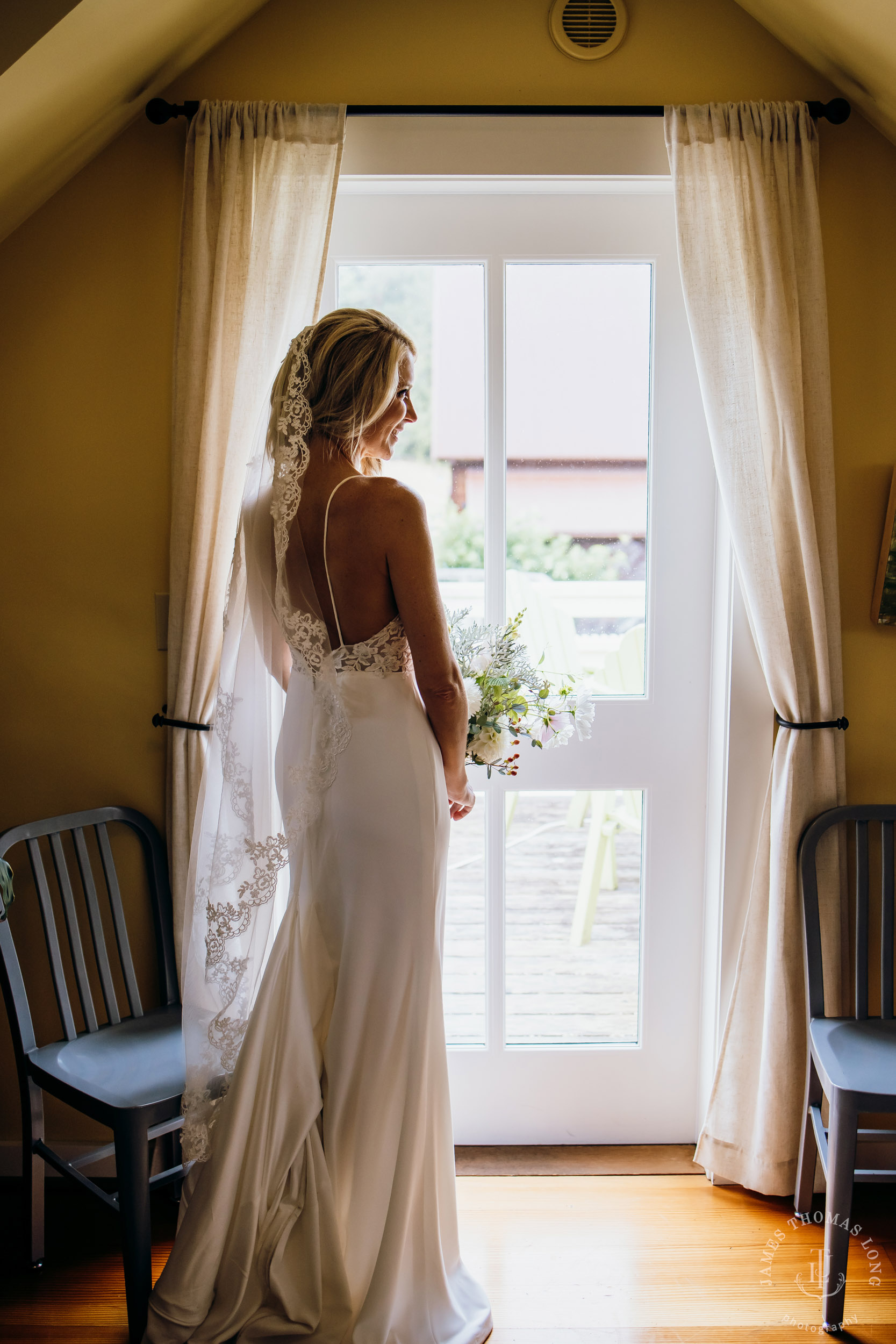 Heyday Farm Bainbridge Island wedding bey Seattle wedding photographer James Thomas Long Photography
