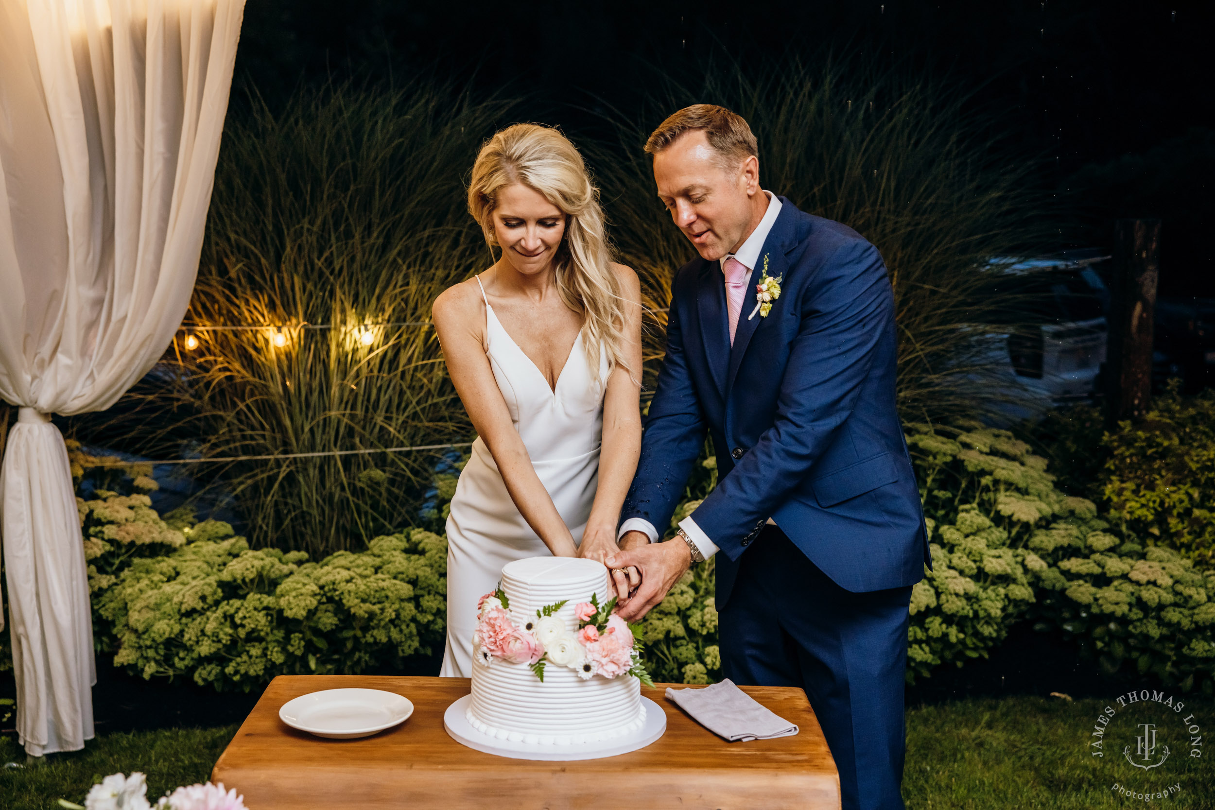 Heyday Farm Bainbridge Island wedding bey Seattle wedding photographer James Thomas Long Photography