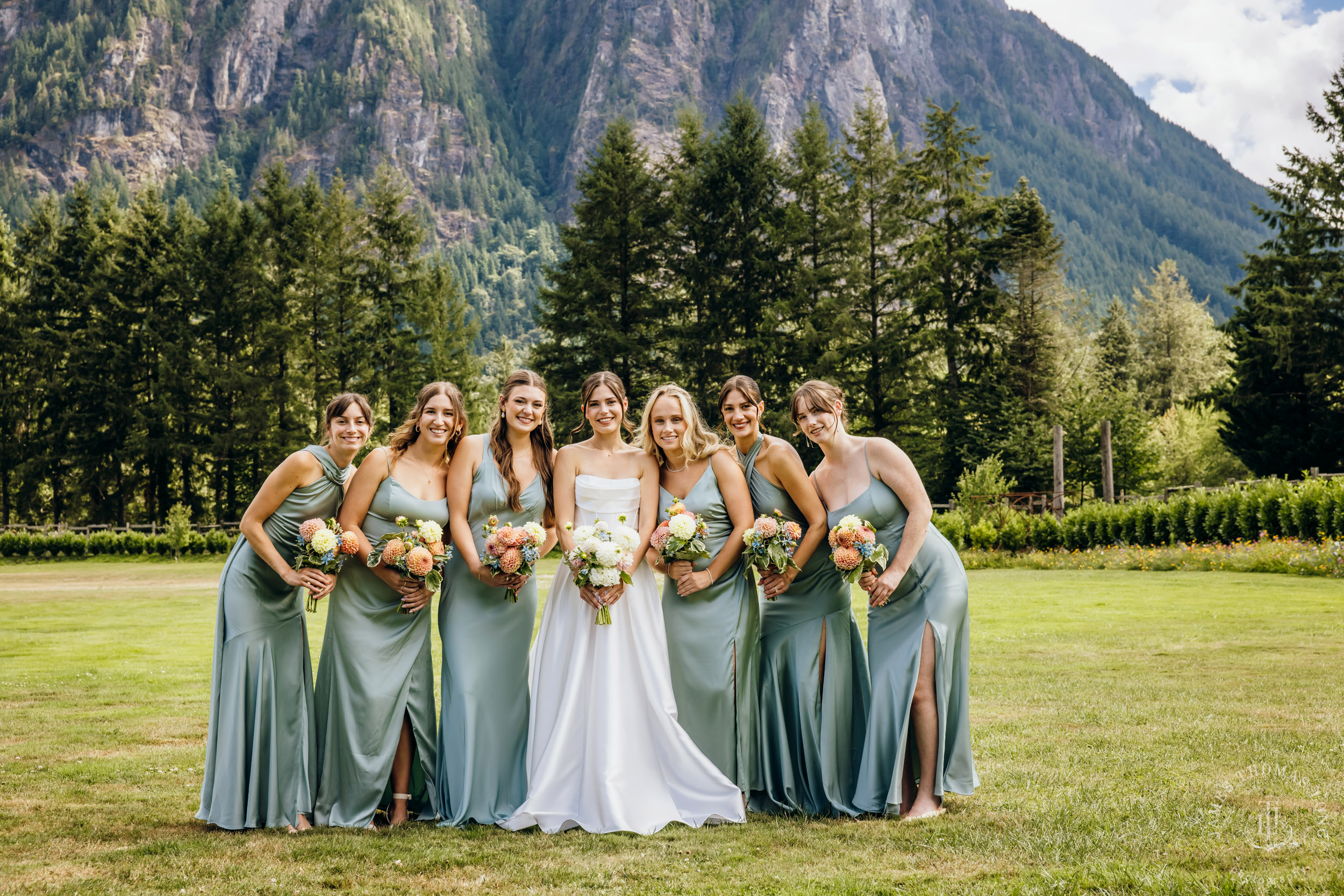 North Fork Farm Events Snoqualmie wedding by Snoqualmie wedding photographer James Thomas Long Photography