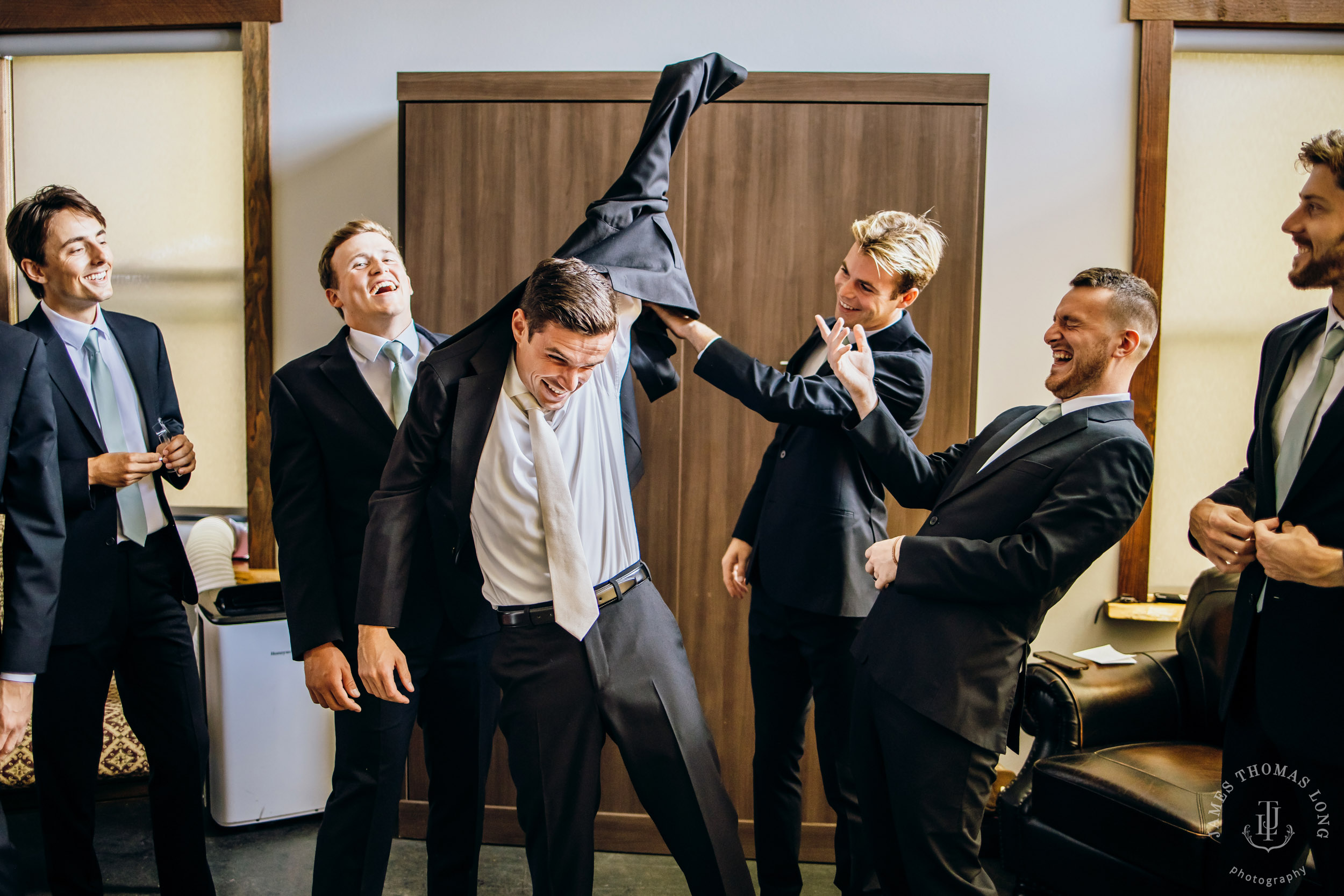 North Fork Farm Events Snoqualmie wedding by Snoqualmie wedding photographer James Thomas Long Photography