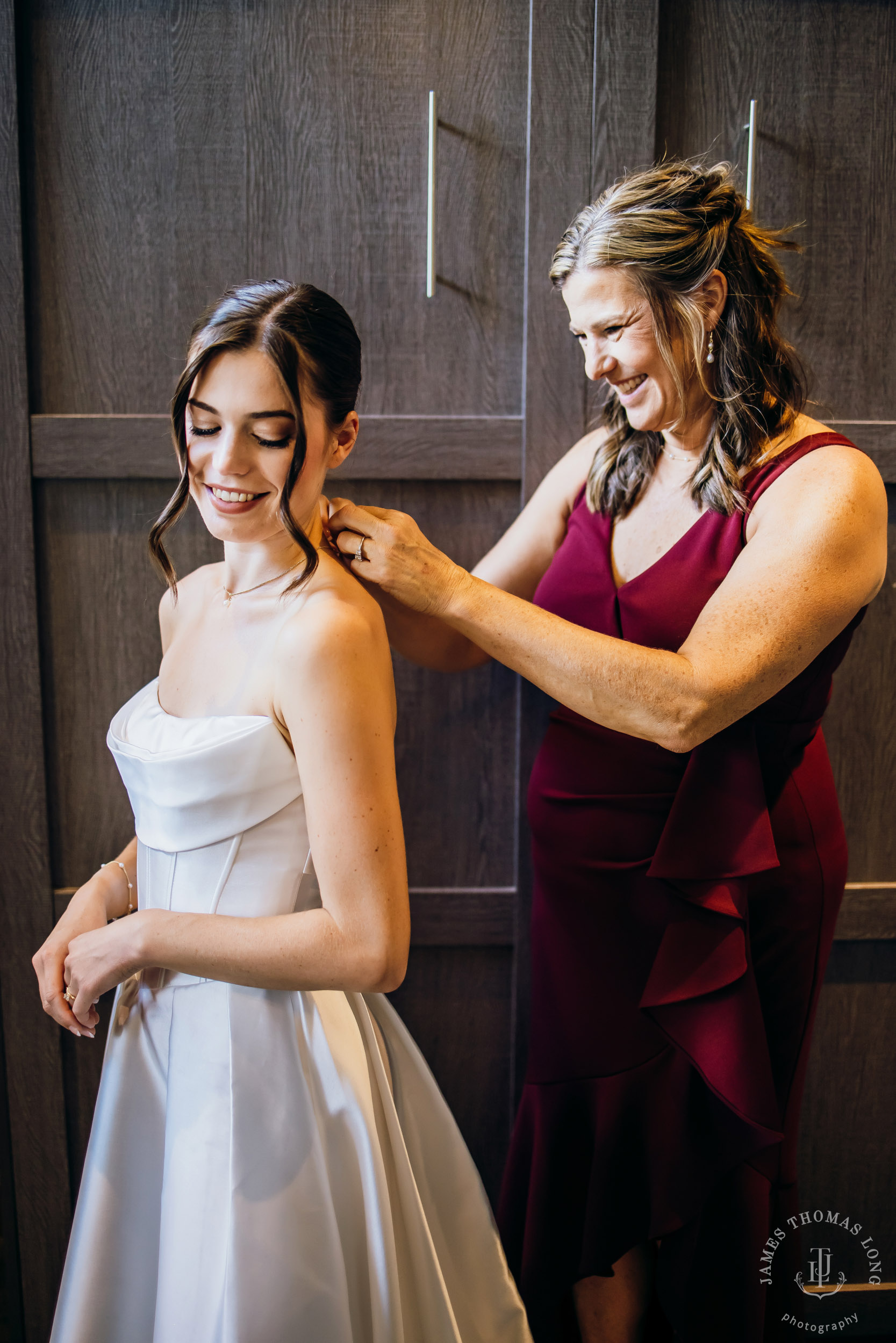 North Fork Farm Events Snoqualmie wedding by Snoqualmie wedding photographer James Thomas Long Photography