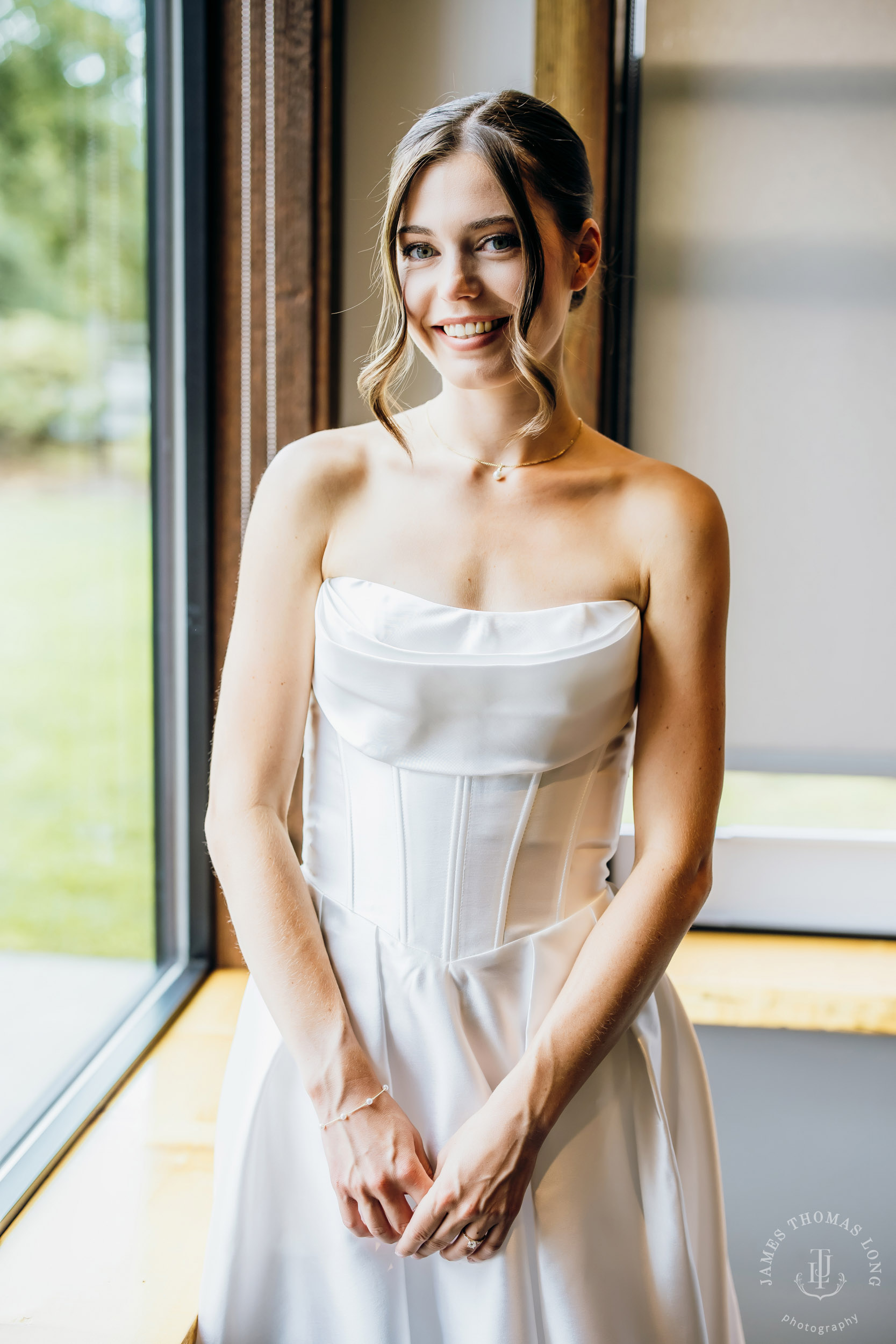 North Fork Farm Events Snoqualmie wedding by Snoqualmie wedding photographer James Thomas Long Photography