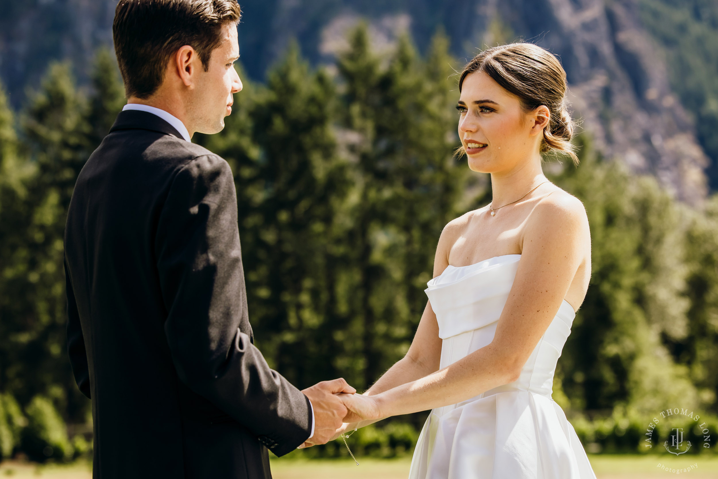 North Fork Farm Events Snoqualmie wedding by Snoqualmie wedding photographer James Thomas Long Photography