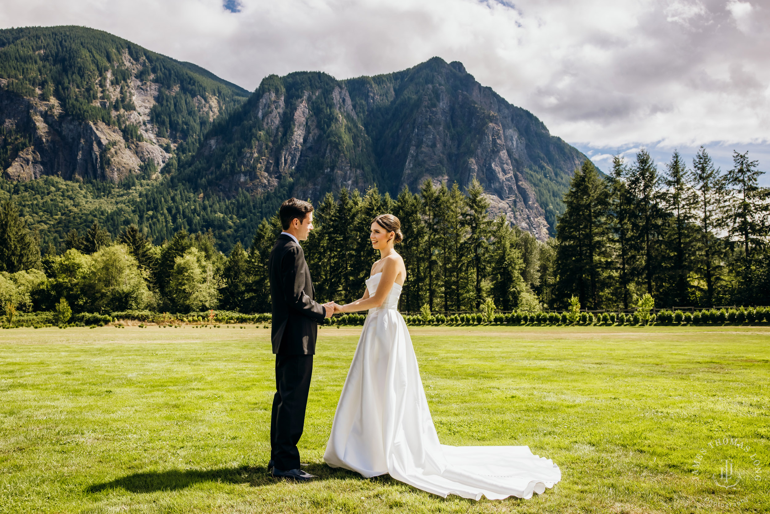 North Fork Farm Events Snoqualmie wedding by Snoqualmie wedding photographer James Thomas Long Photography