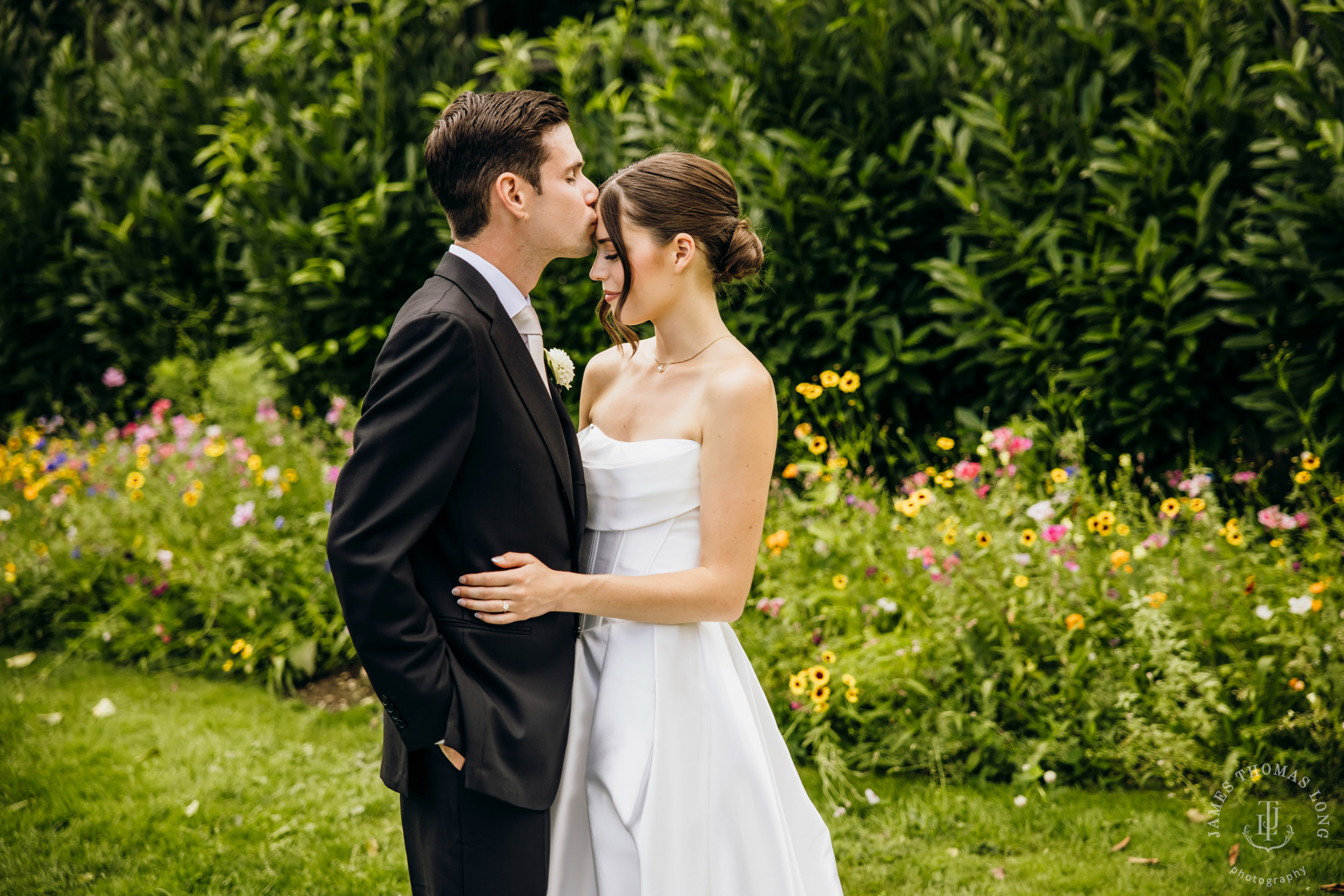 North Fork Farm Events Snoqualmie wedding by Snoqualmie wedding photographer James Thomas Long Photography