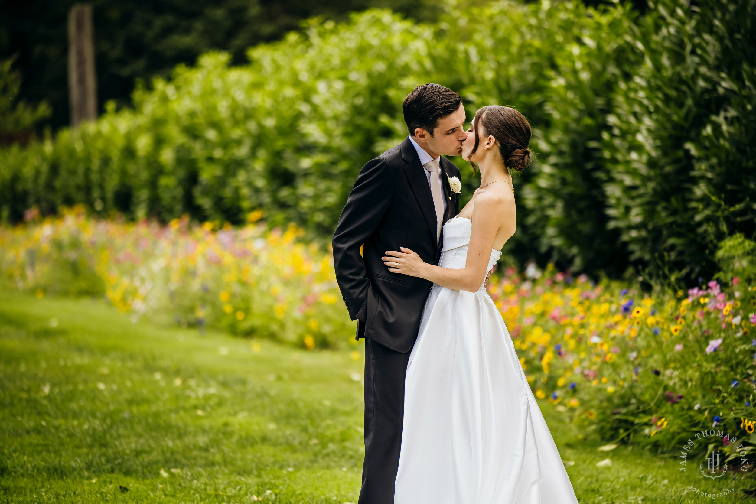 North Fork Farm Events Snoqualmie wedding by Snoqualmie wedding photographer James Thomas Long Photography