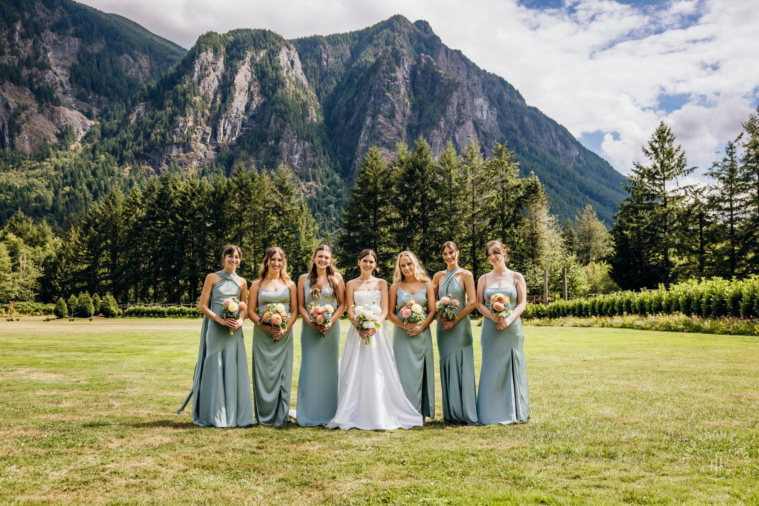 North Fork Farm Events Snoqualmie wedding by Snoqualmie wedding photographer James Thomas Long Photography