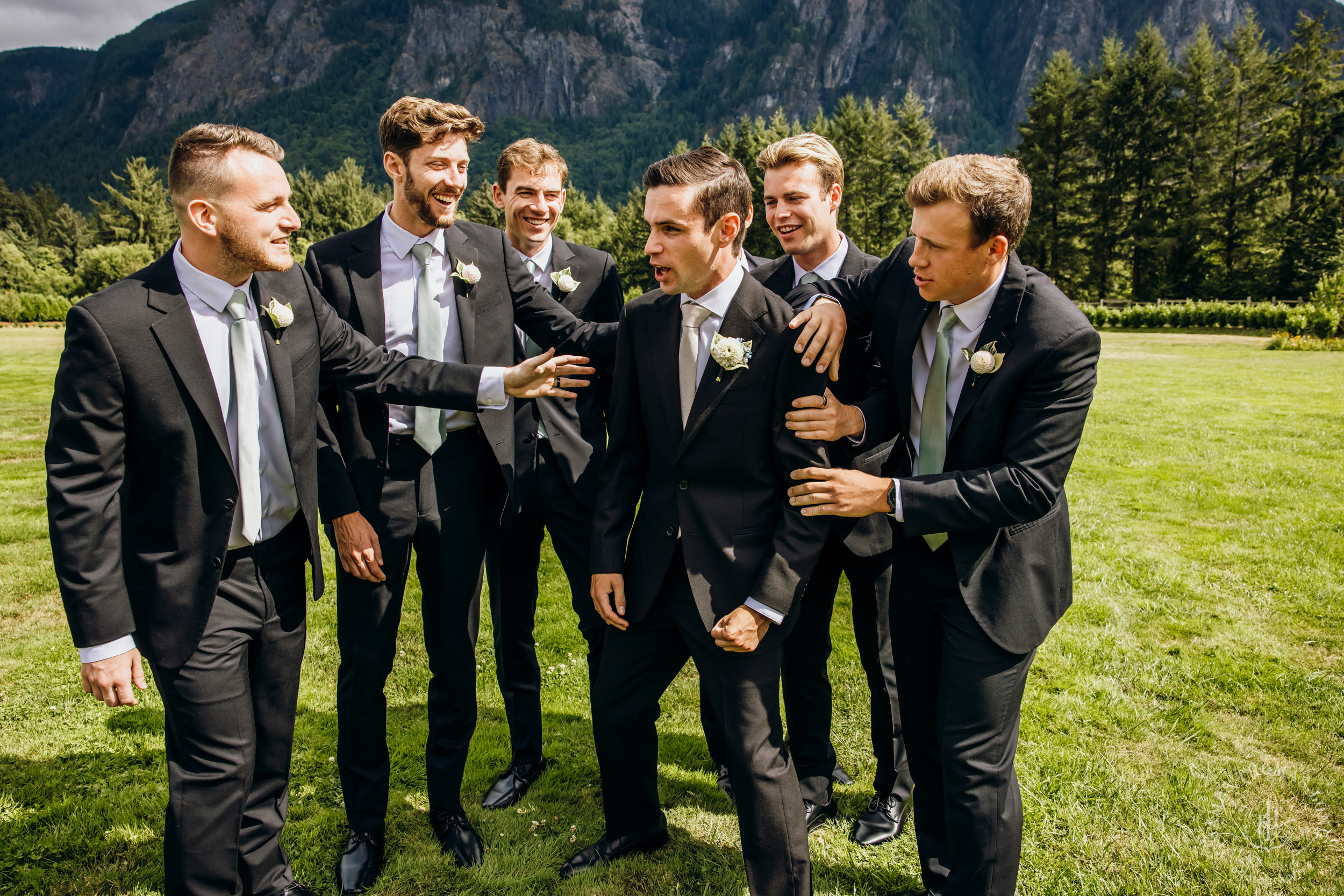 North Fork Farm Events Snoqualmie wedding by Snoqualmie wedding photographer James Thomas Long Photography