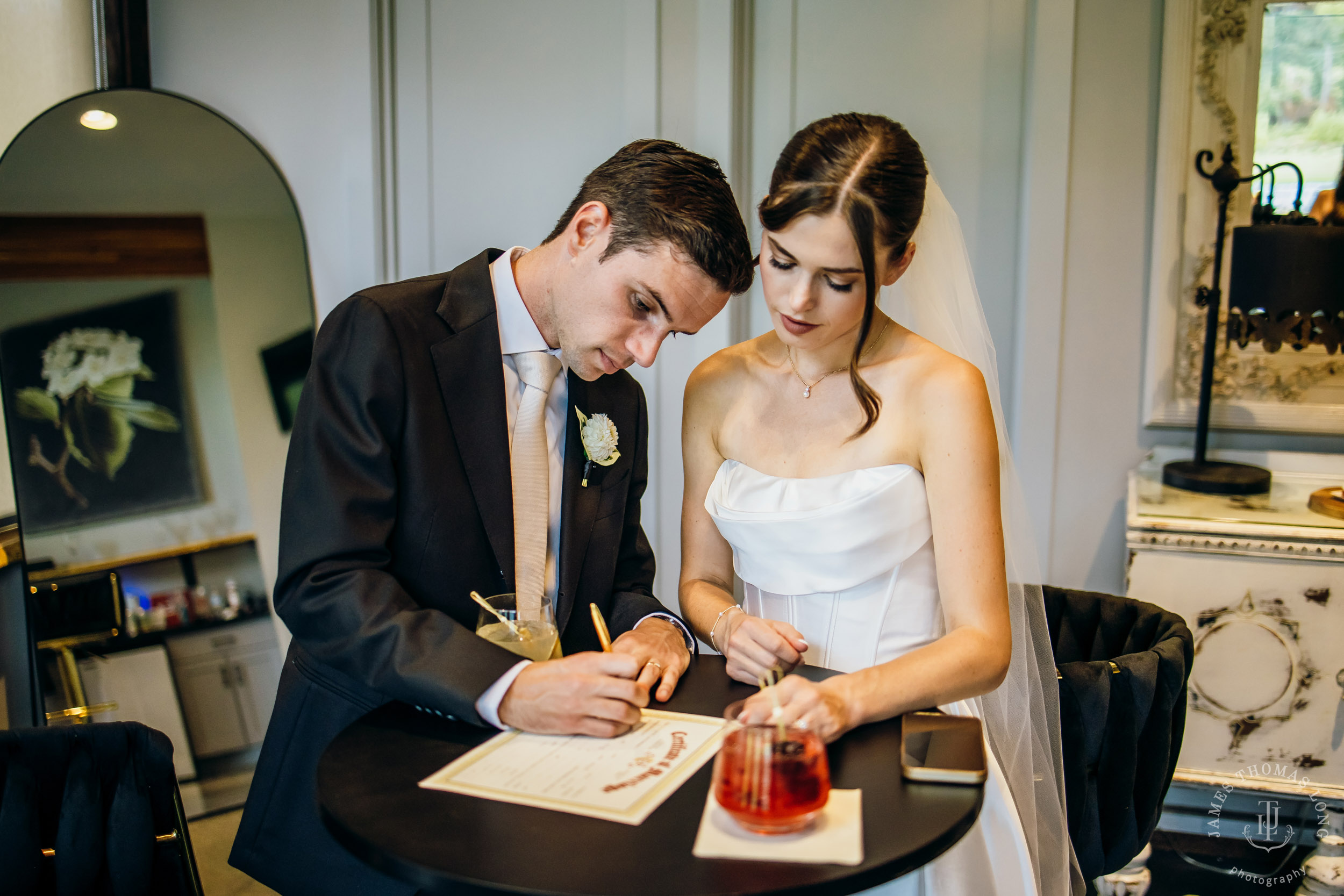 North Fork Farm Events Snoqualmie wedding by Snoqualmie wedding photographer James Thomas Long Photography