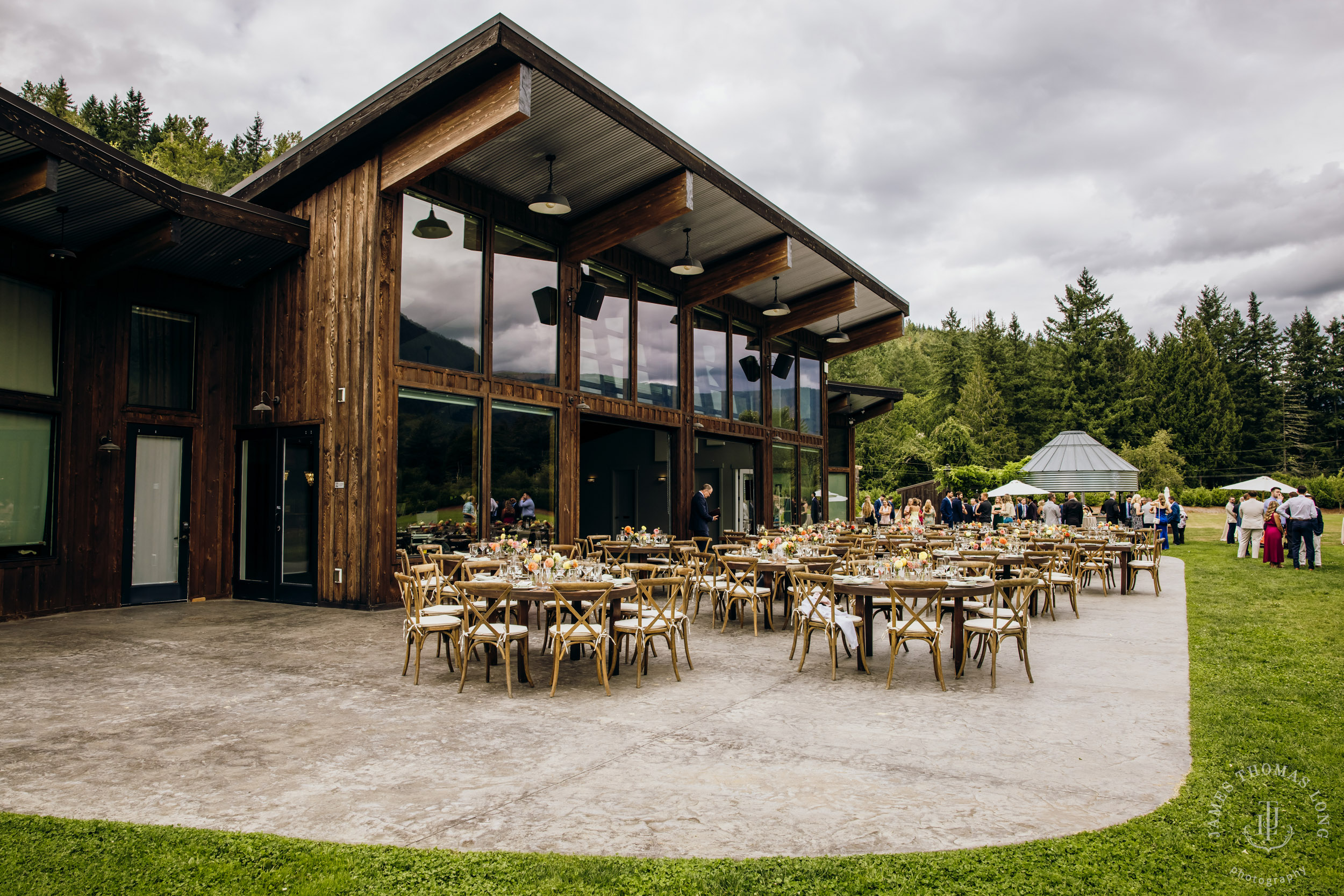North Fork Farm Events Snoqualmie wedding by Snoqualmie wedding photographer James Thomas Long Photography
