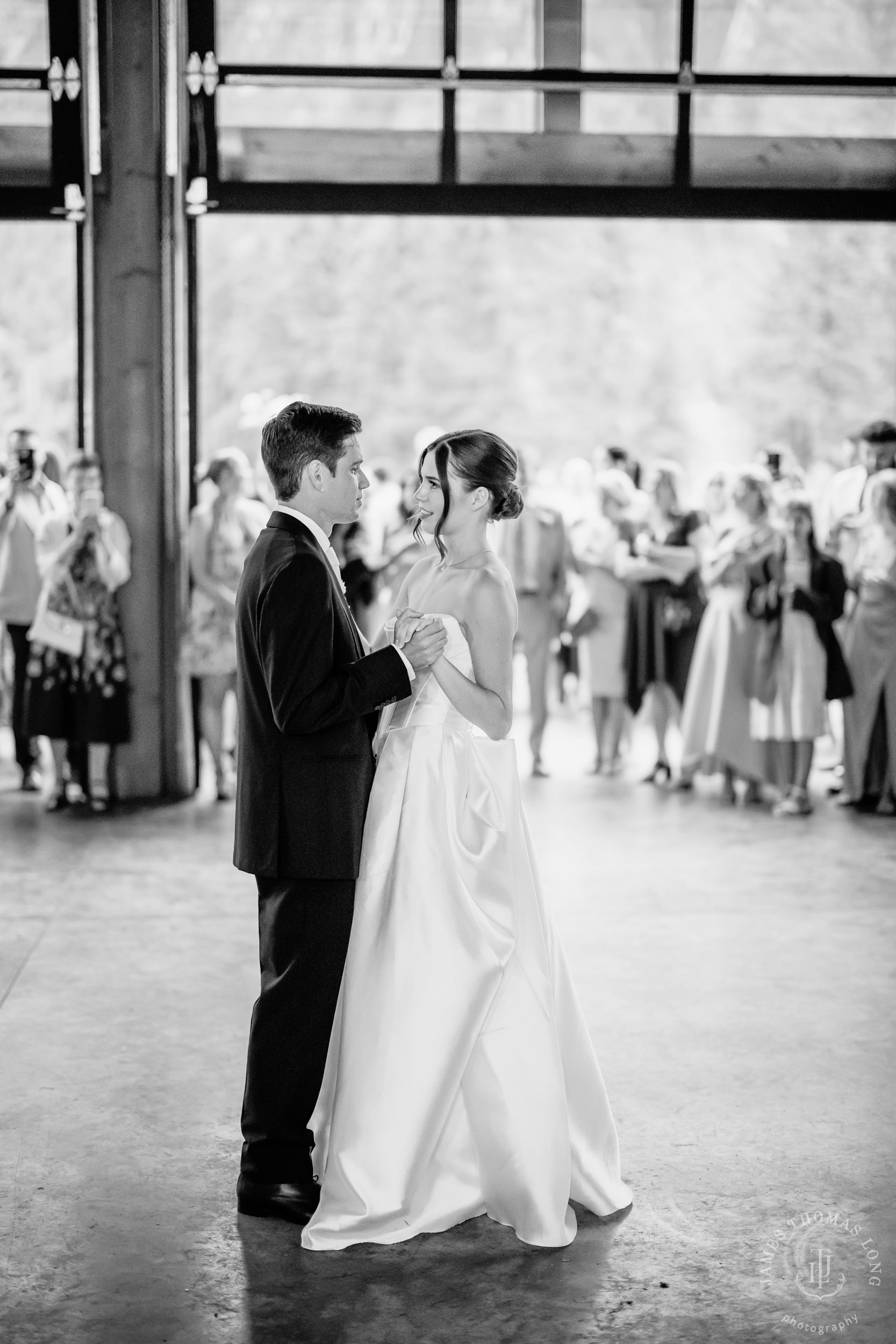 North Fork Farm Events Snoqualmie wedding by Snoqualmie wedding photographer James Thomas Long Photography
