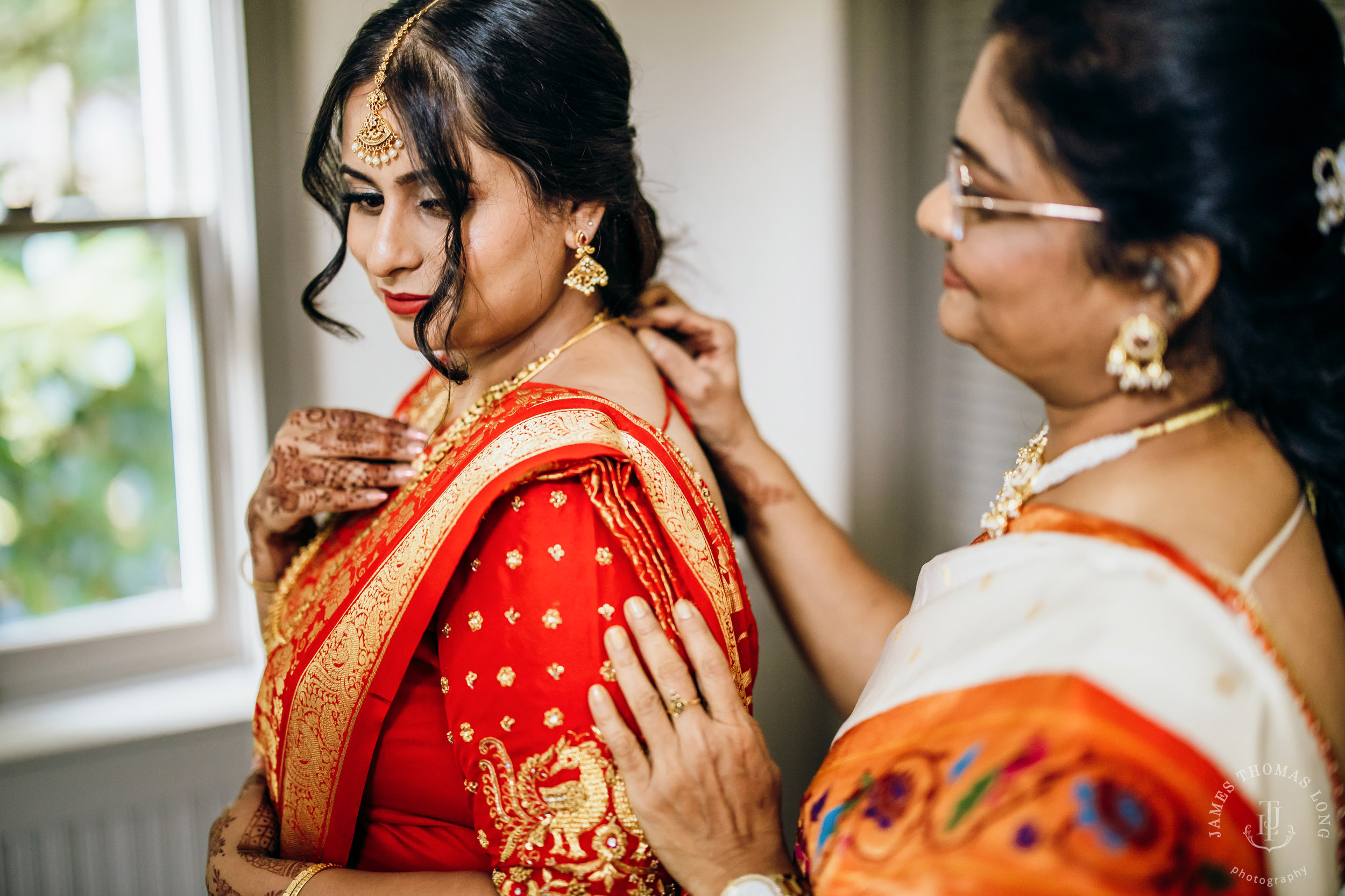 Robinswood House Bellevue Hindu wedding by Bellevue wedding photographer James Thomas Long Photography