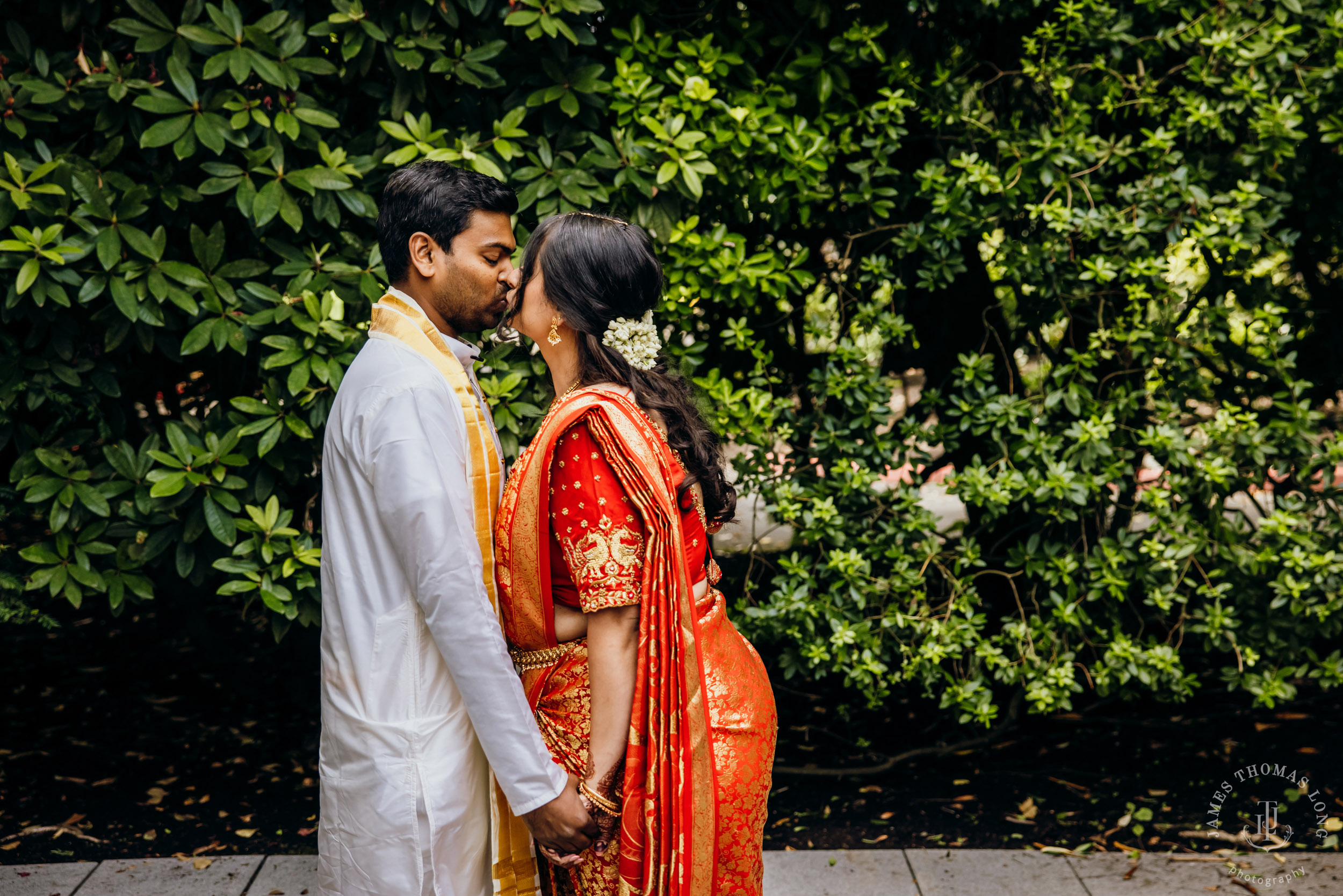 Robinswood House Bellevue Hindu wedding by Bellevue wedding photographer James Thomas Long Photography