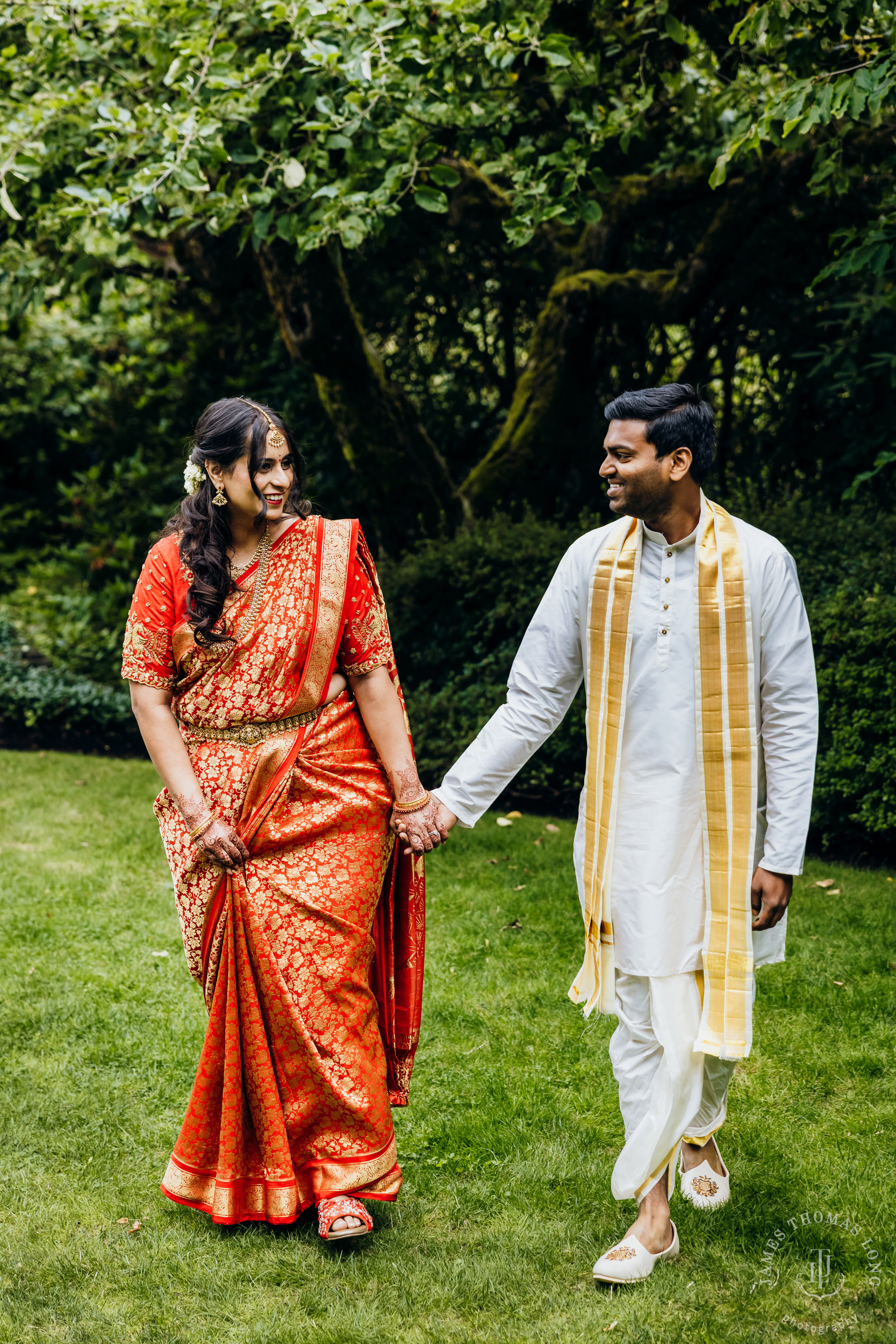 Robinswood House Bellevue Hindu wedding by Bellevue wedding photographer James Thomas Long Photography