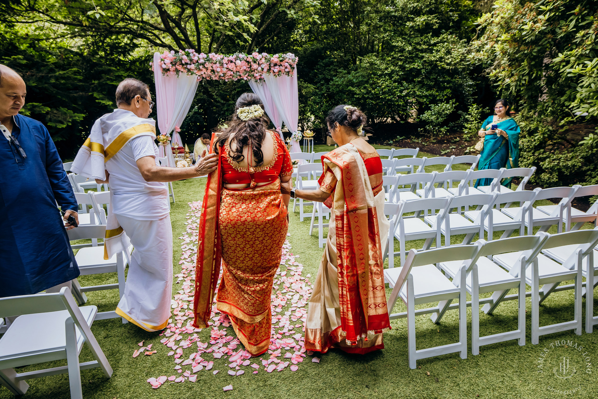 Robinswood House Bellevue Hindu wedding by Bellevue wedding photographer James Thomas Long Photography