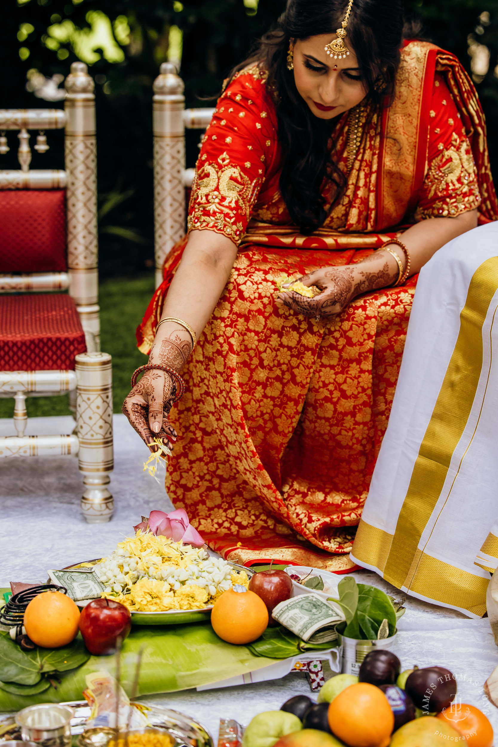 Robinswood House Bellevue Hindu wedding by Bellevue wedding photographer James Thomas Long Photography