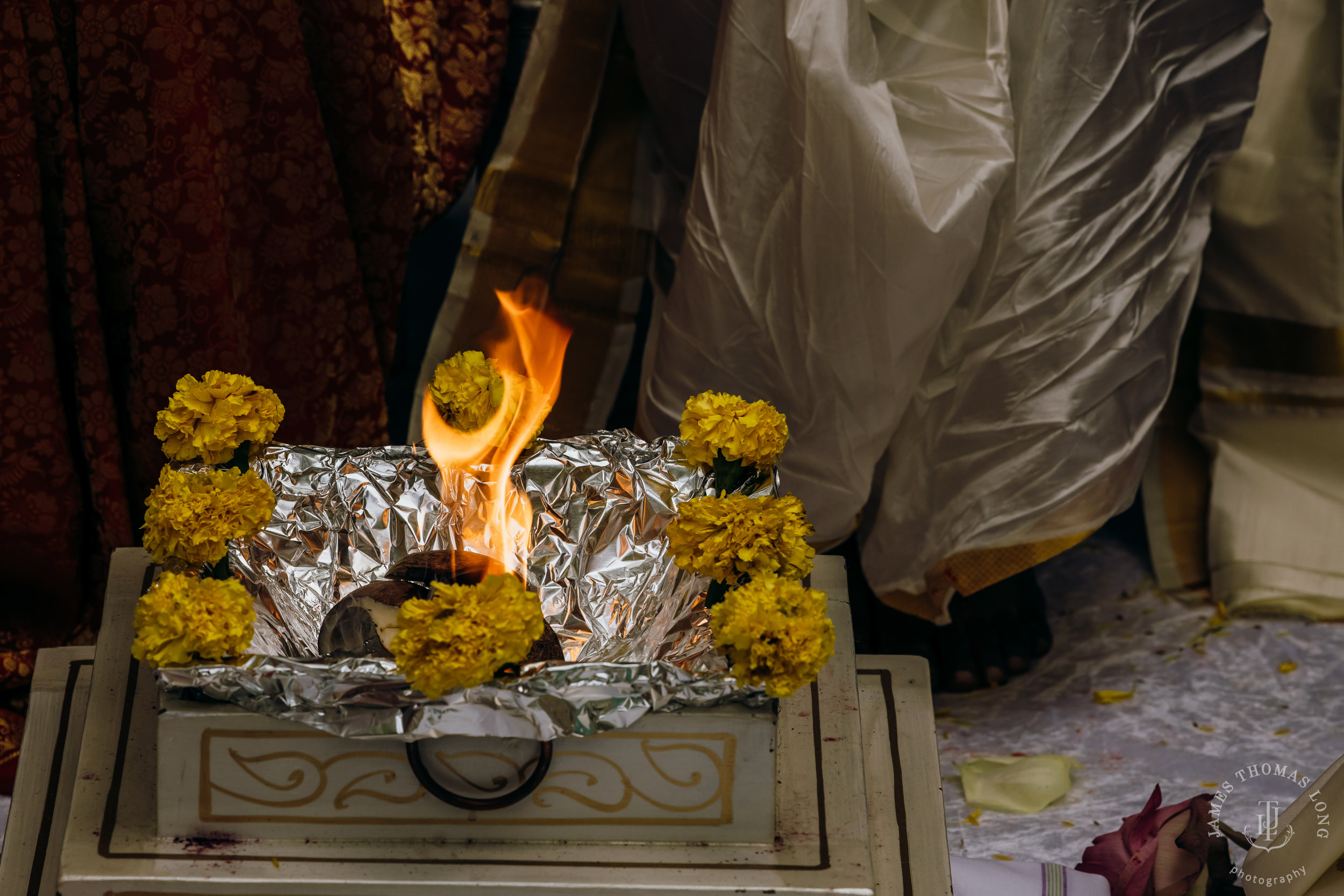 Robinswood House Bellevue Hindu wedding by Bellevue wedding photographer James Thomas Long Photography