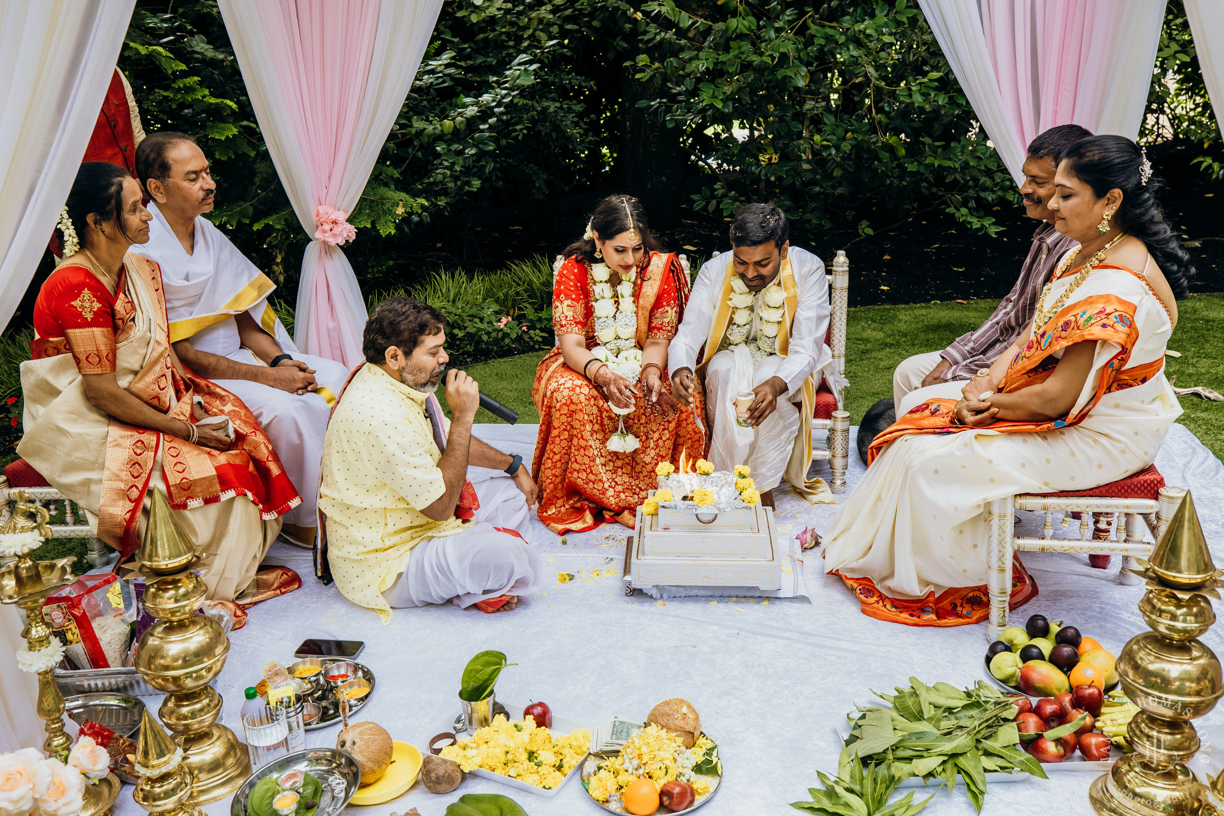 Robinswood House Bellevue Hindu wedding by Bellevue wedding photographer James Thomas Long Photography