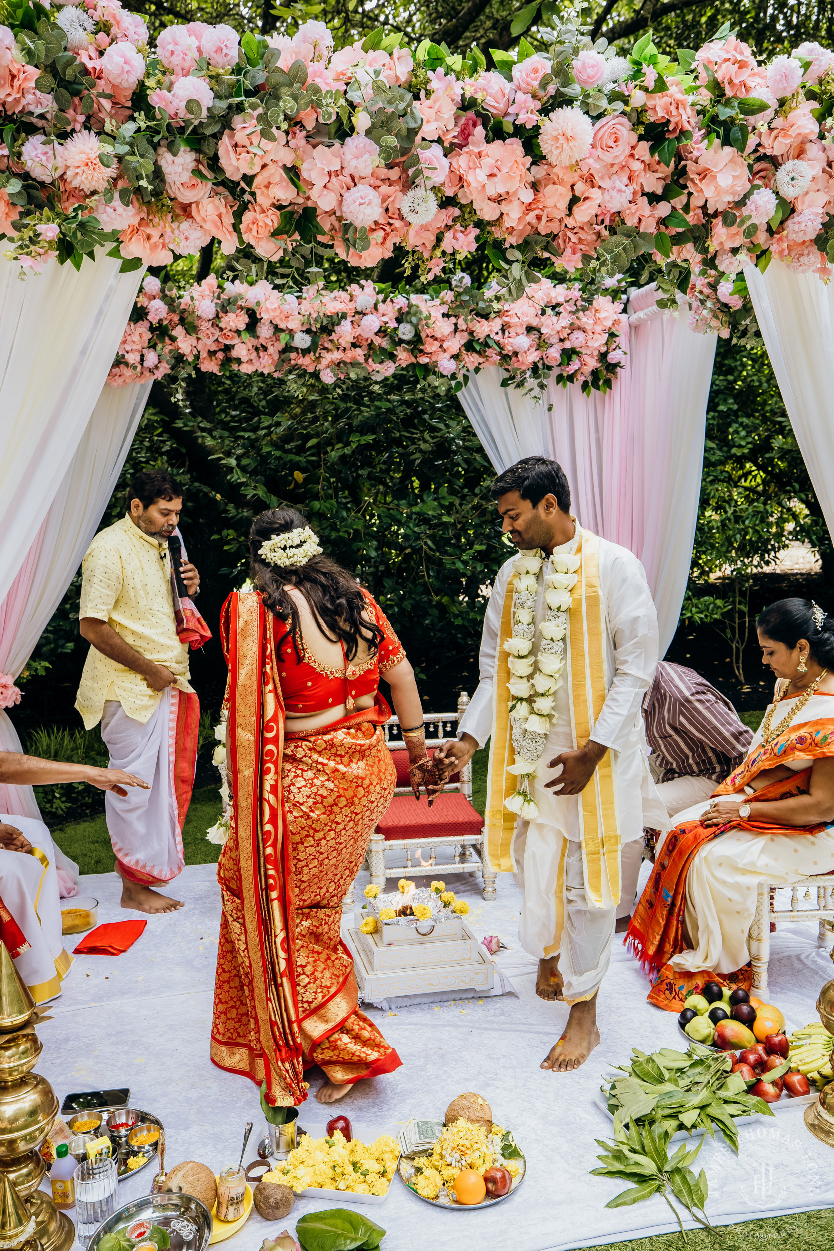 Robinswood House Bellevue Hindu wedding by Bellevue wedding photographer James Thomas Long Photography