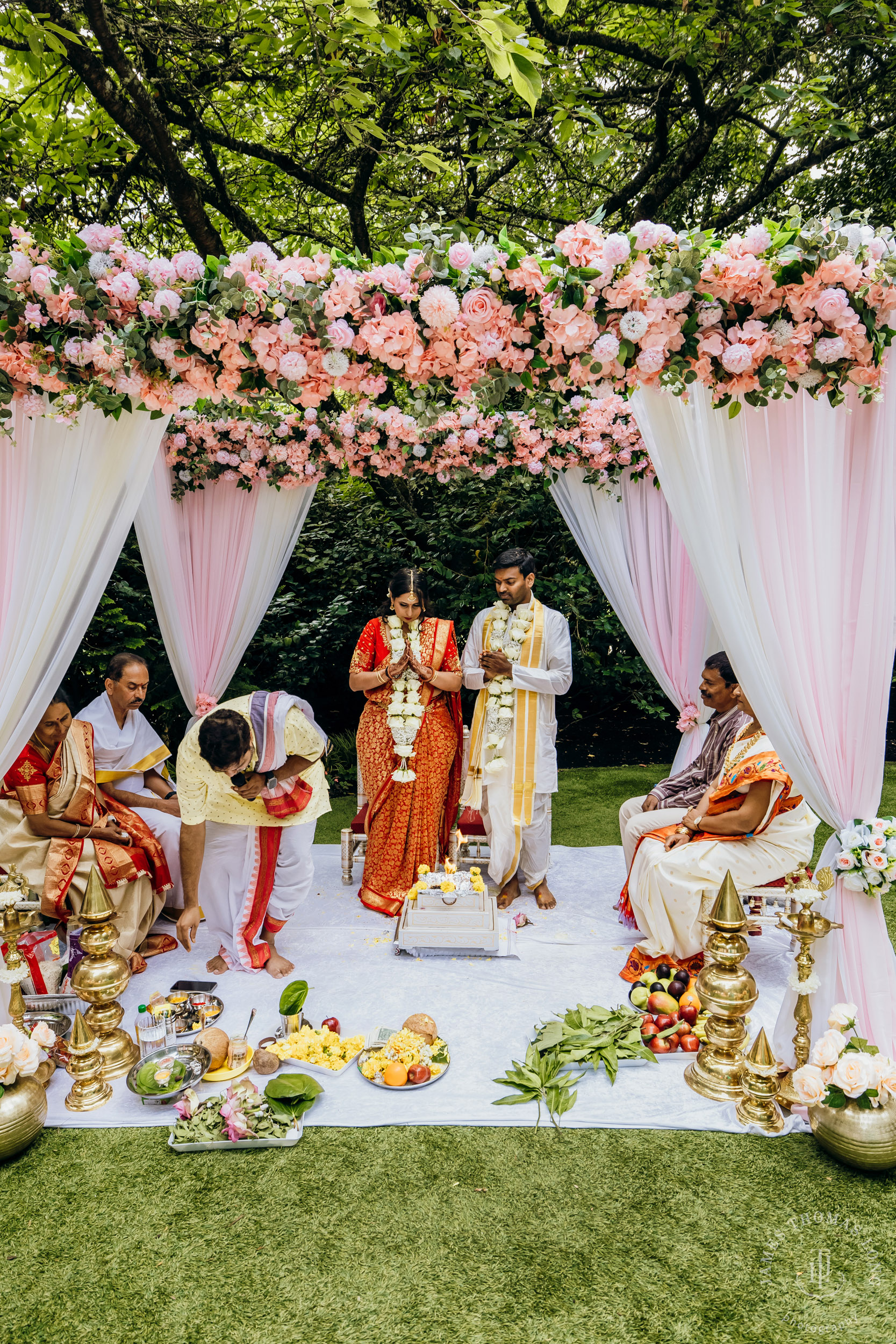 Robinswood House Bellevue Hindu wedding by Bellevue wedding photographer James Thomas Long Photography