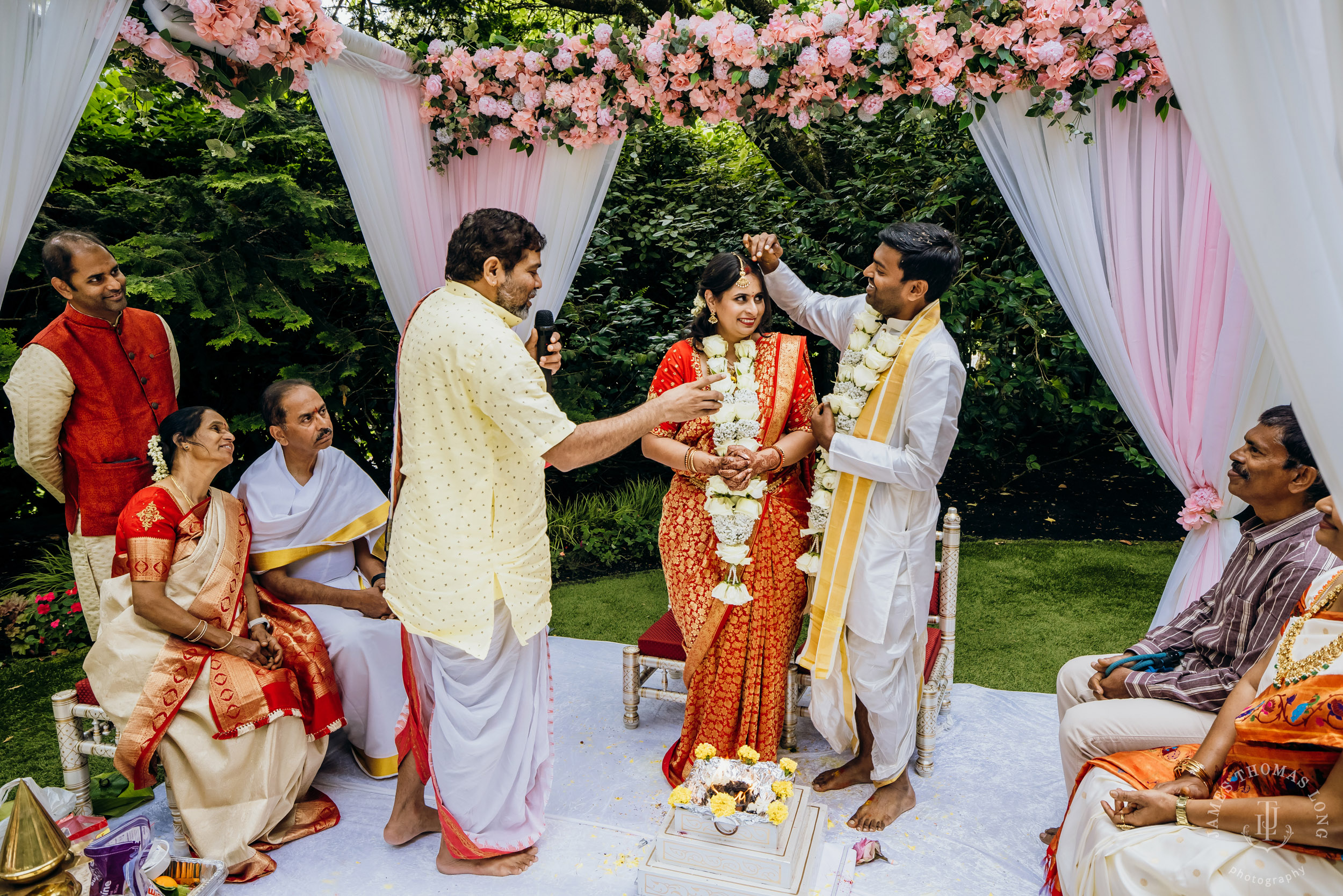 Robinswood House Bellevue Hindu wedding by Bellevue wedding photographer James Thomas Long Photography