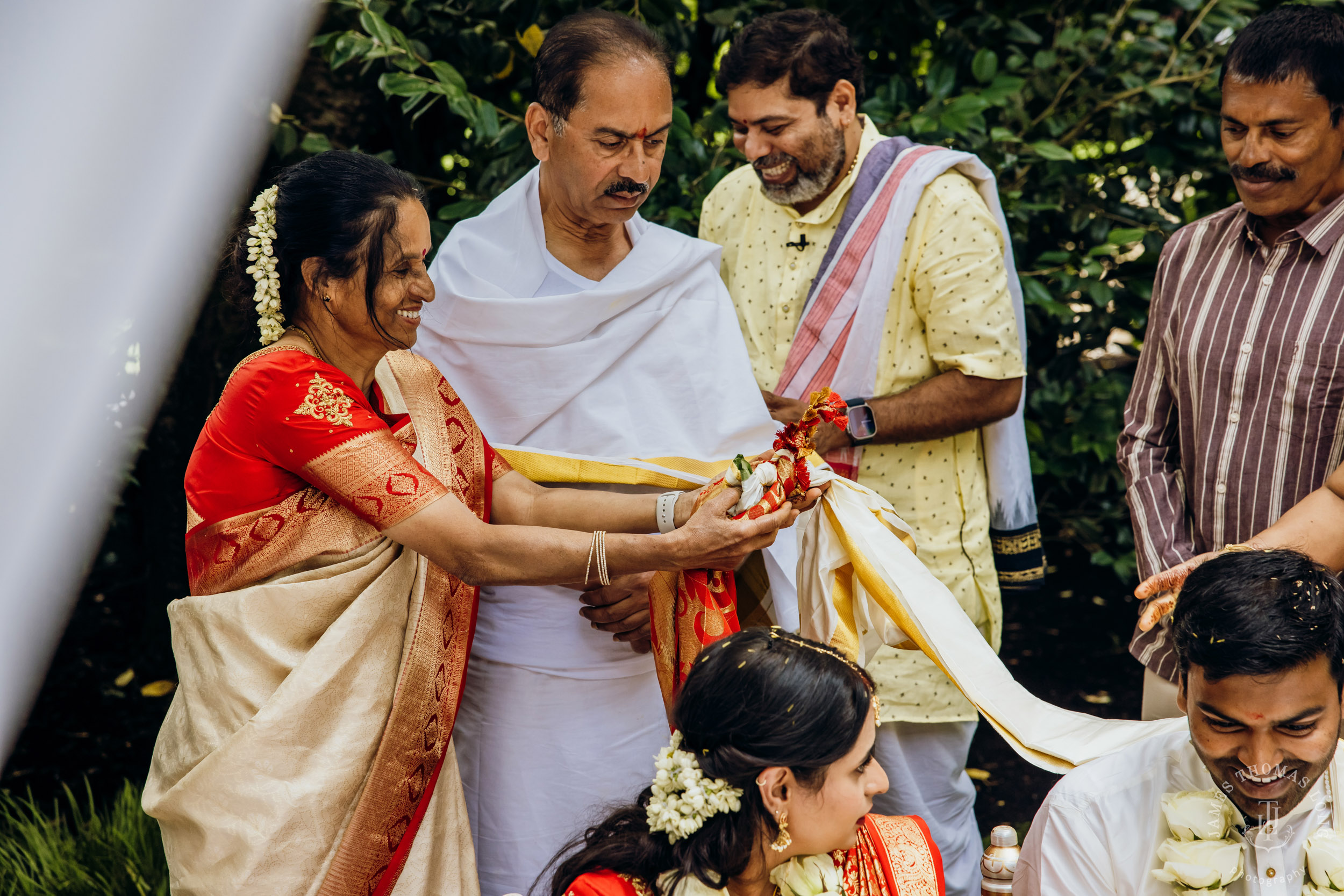 Robinswood House Bellevue Hindu wedding by Bellevue wedding photographer James Thomas Long Photography