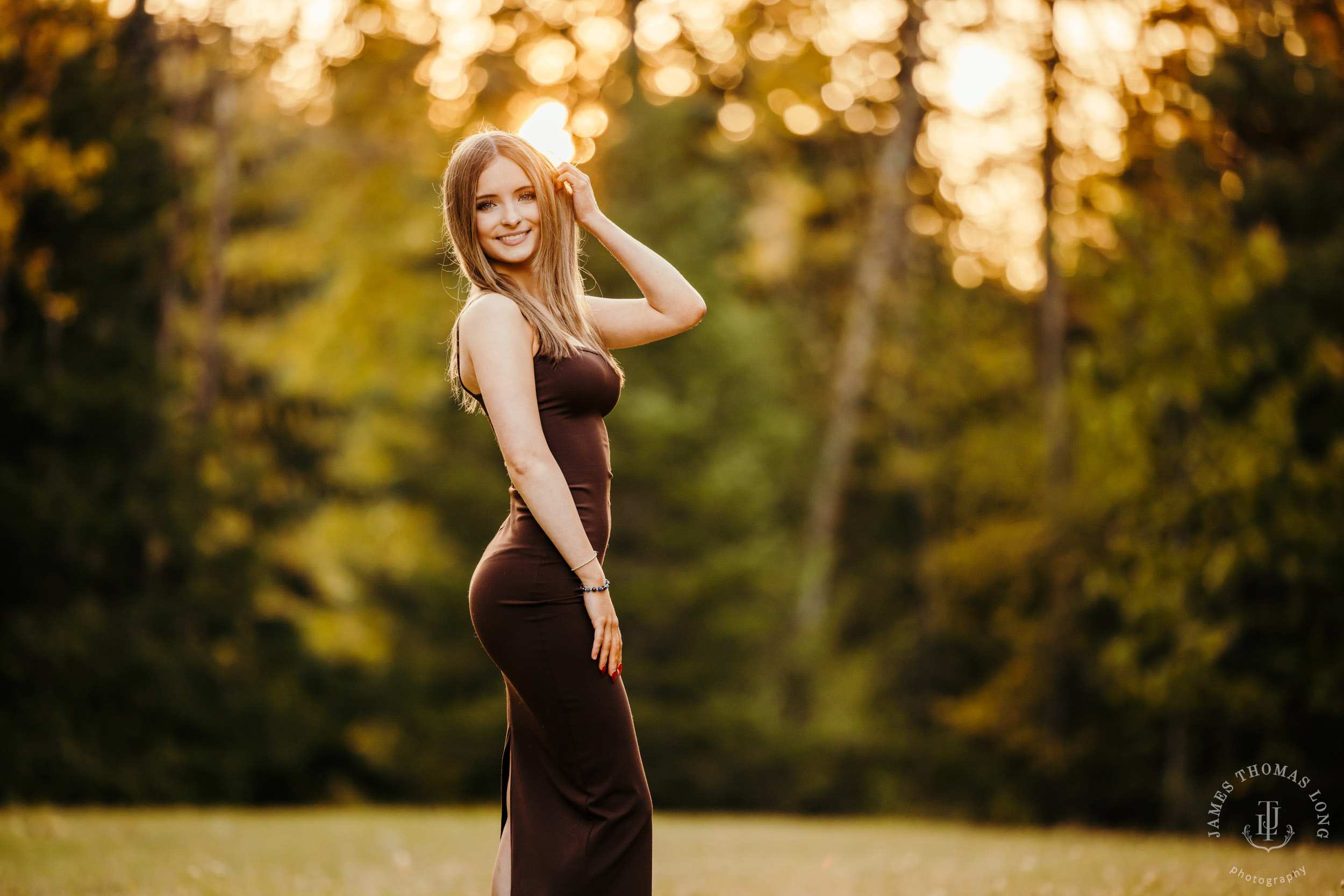 Snoqualmie high school senior portrait session by Issaquah and Snoqualmie senior photographer James Thomas Long Photography