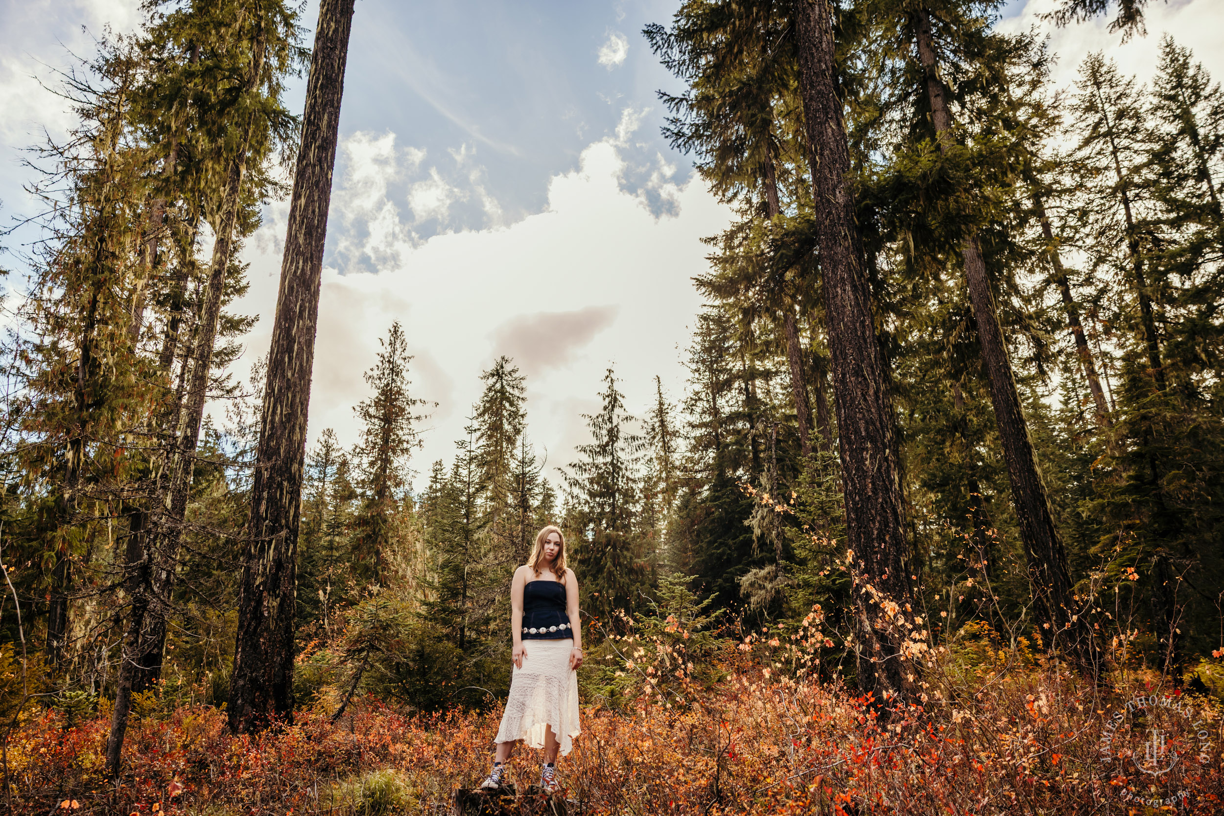 Cascade Mountain adventure high school senior portrait session by Seattle senior photographer James Thomas Long Photography