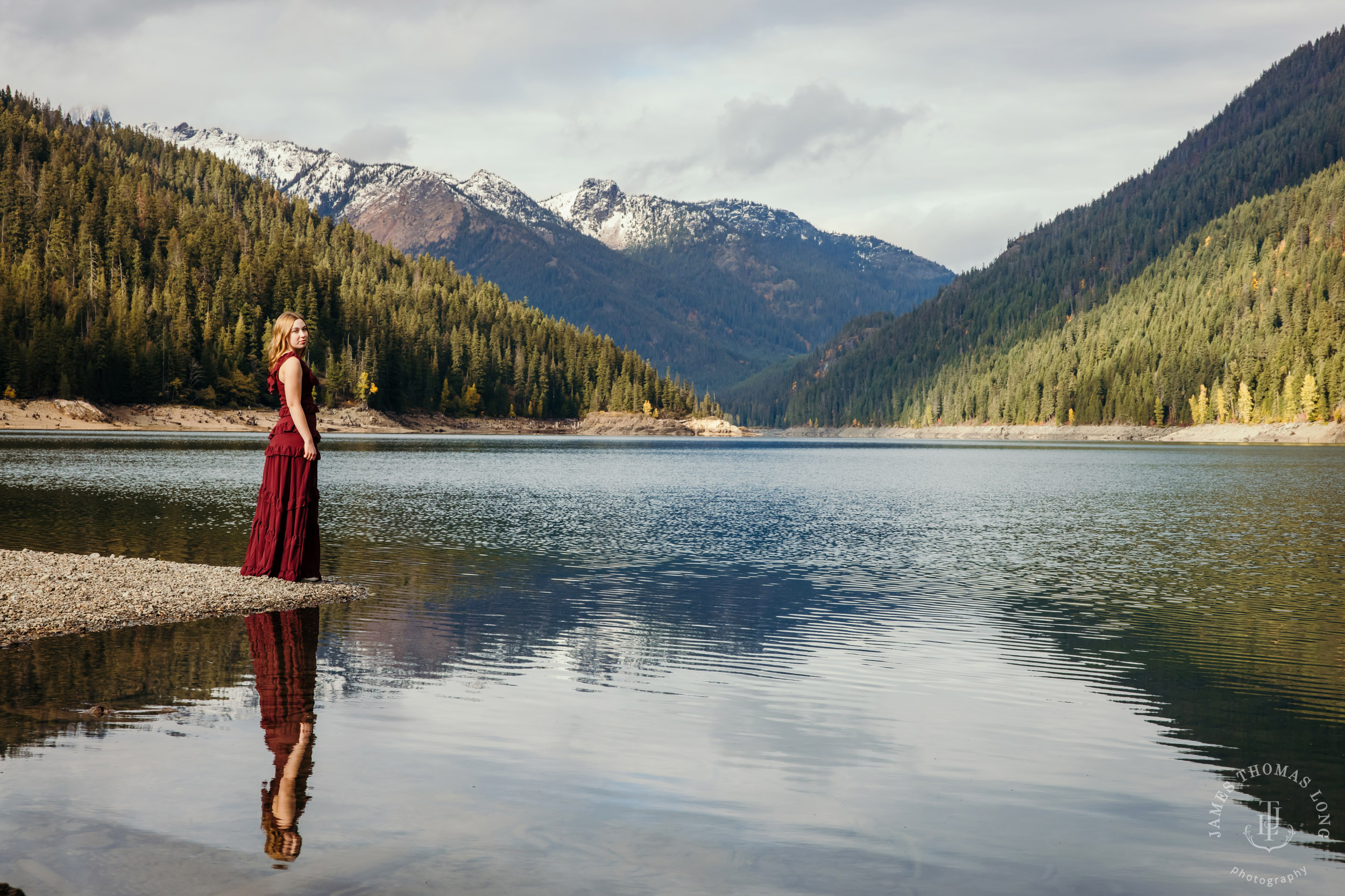 Cascade Mountain adventure high school senior portrait session by Seattle senior photographer James Thomas Long Photography